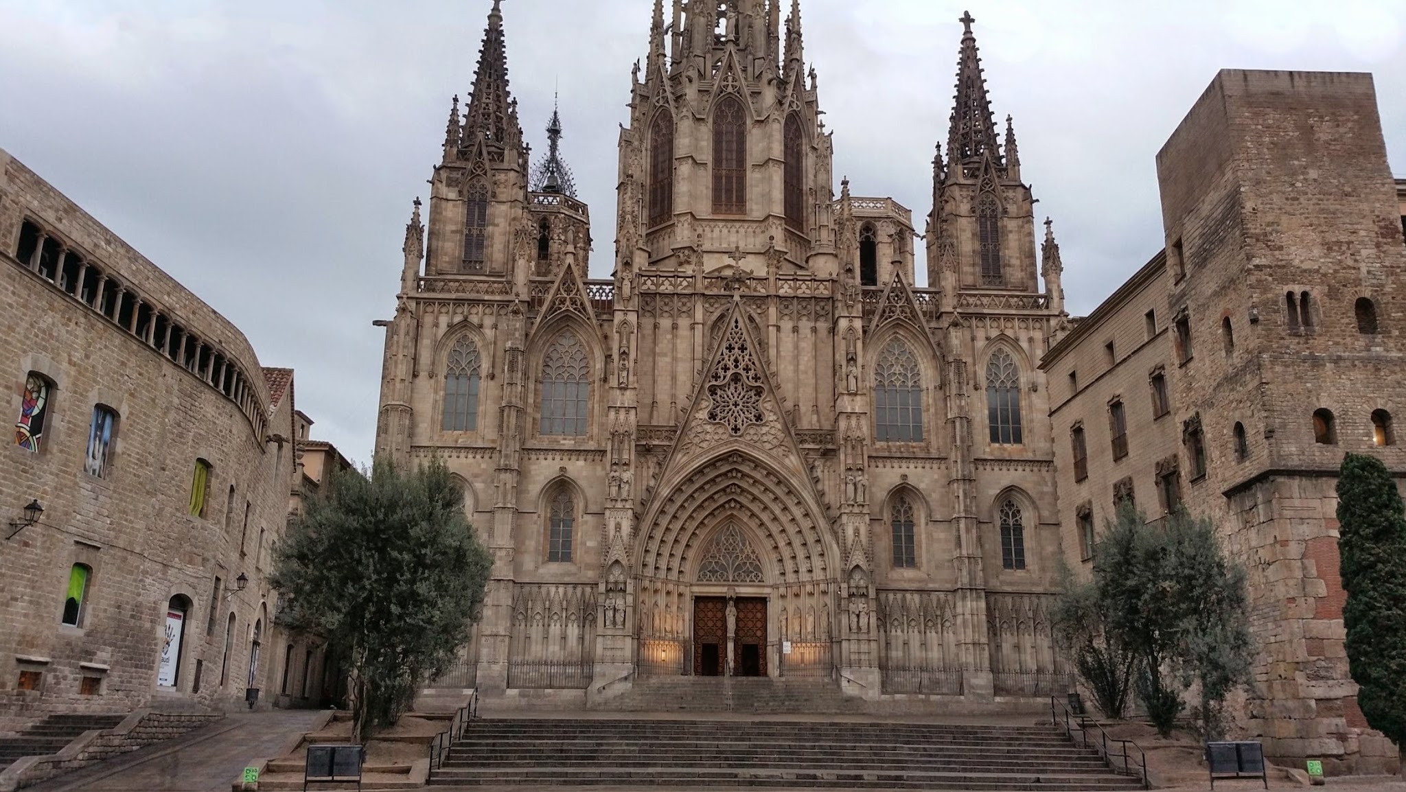 Catedral de Barcelona YouTube banner