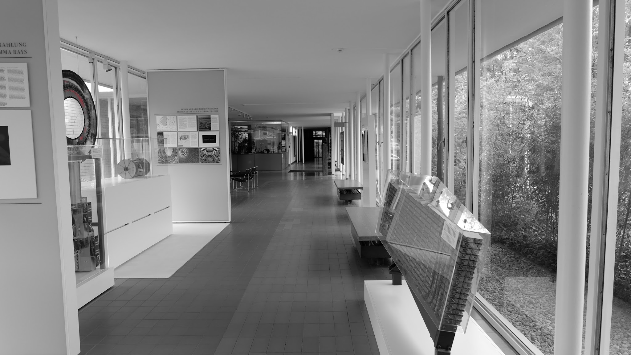 Max-Planck-Institut für Physik YouTube banner
