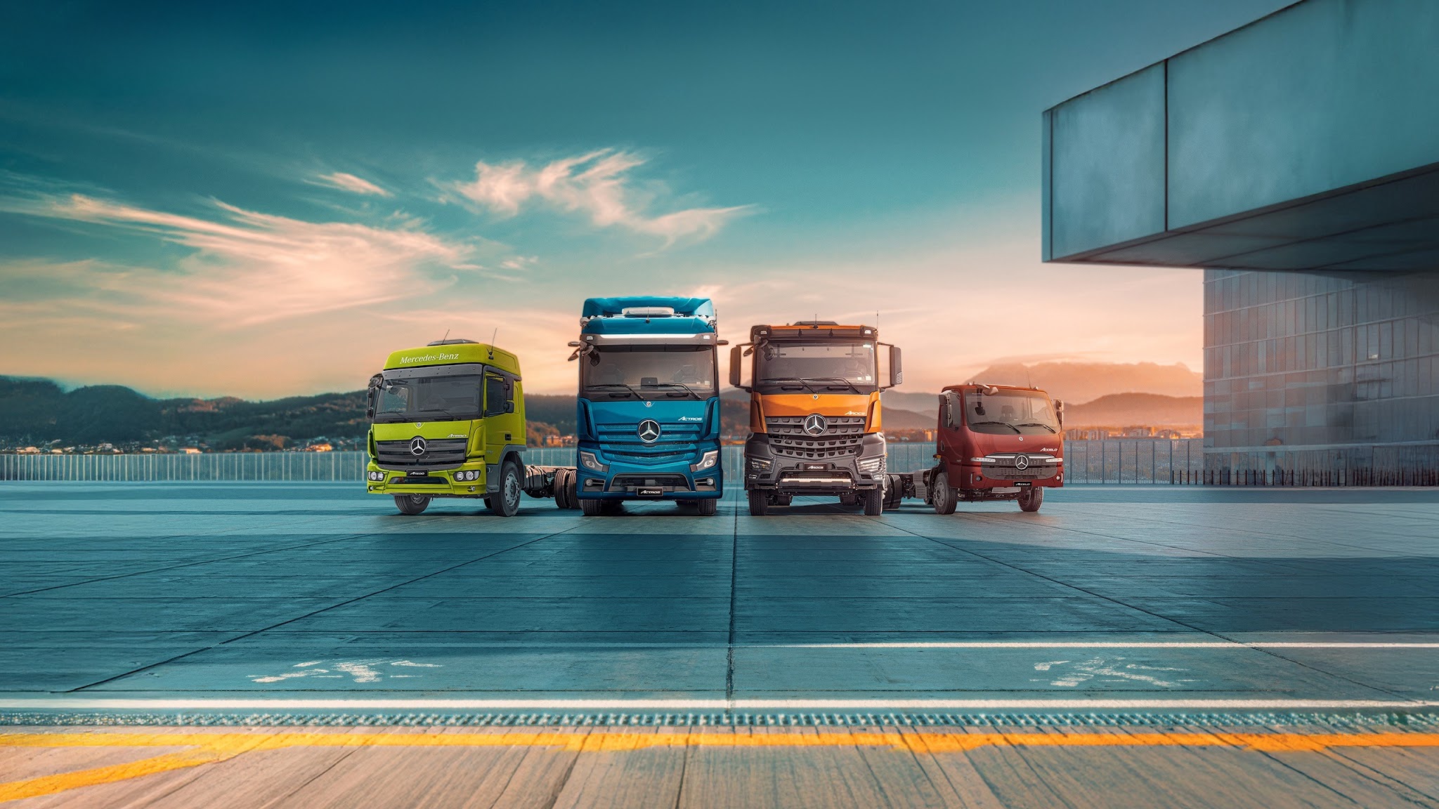 Mercedes-Benz Brasil YouTube banner