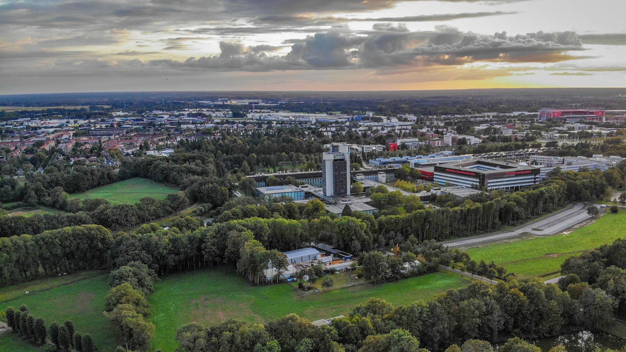 University of Twente / Universiteit Twente YouTube banner