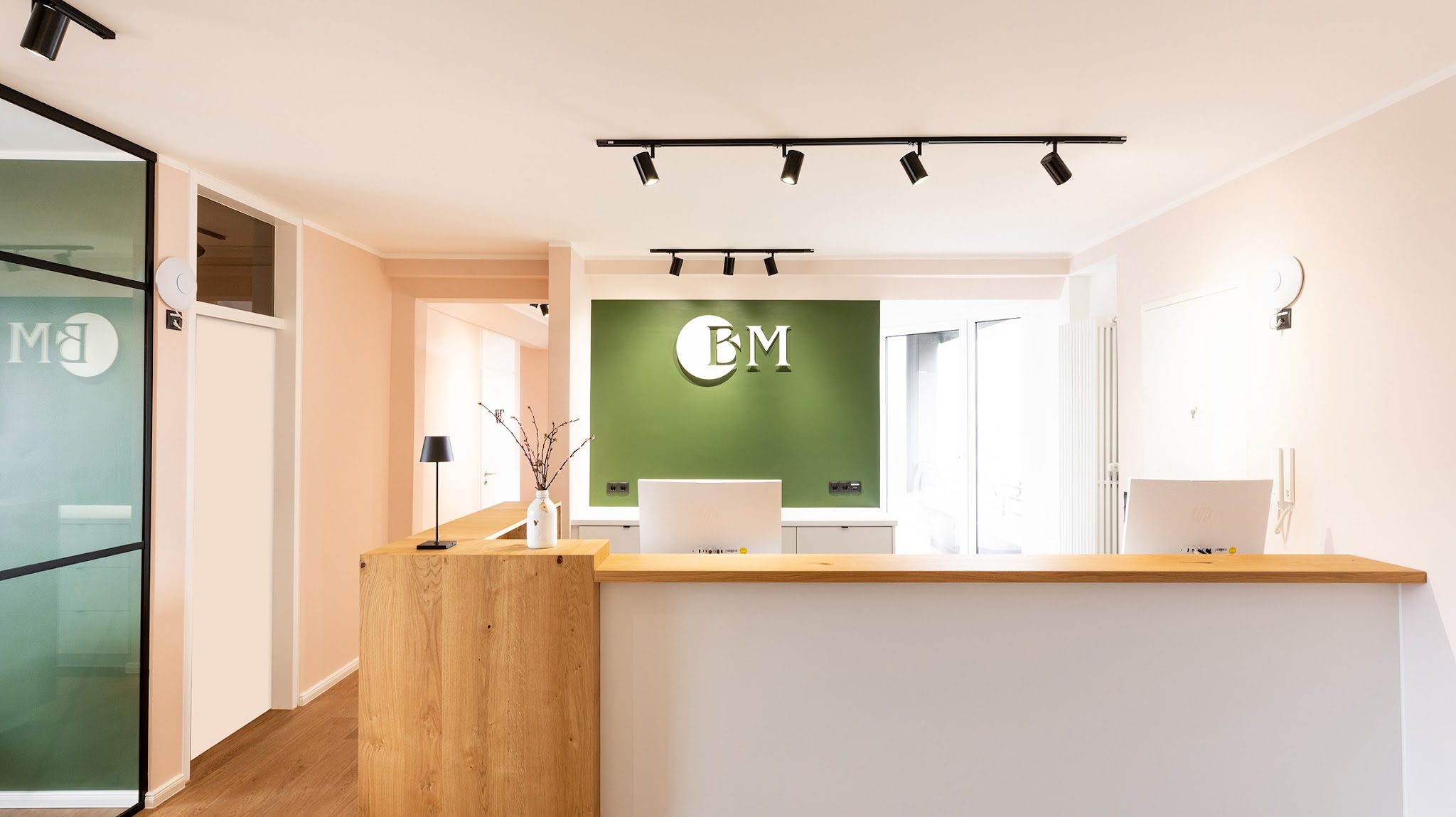 Ästhetik Bochum Dr. Burkert & Dr. Mayböck YouTube banner