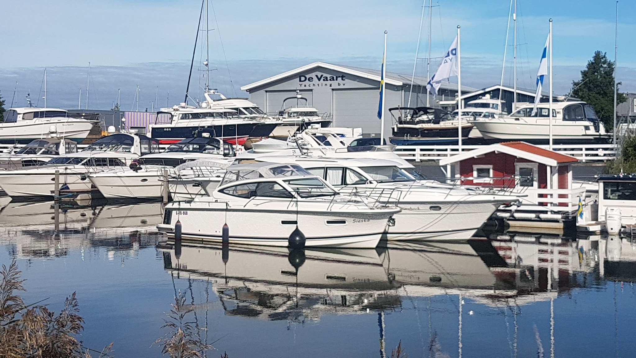 De Vaart Yachting:Nimbus Aquador Sealine Brokerage YouTube banner