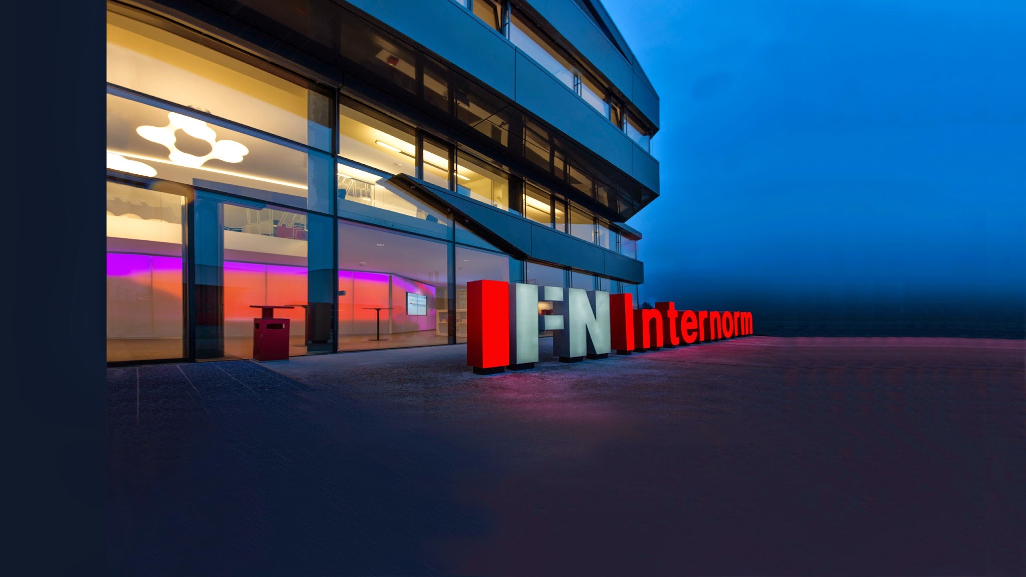 Internorm Fenster & Türen YouTube banner