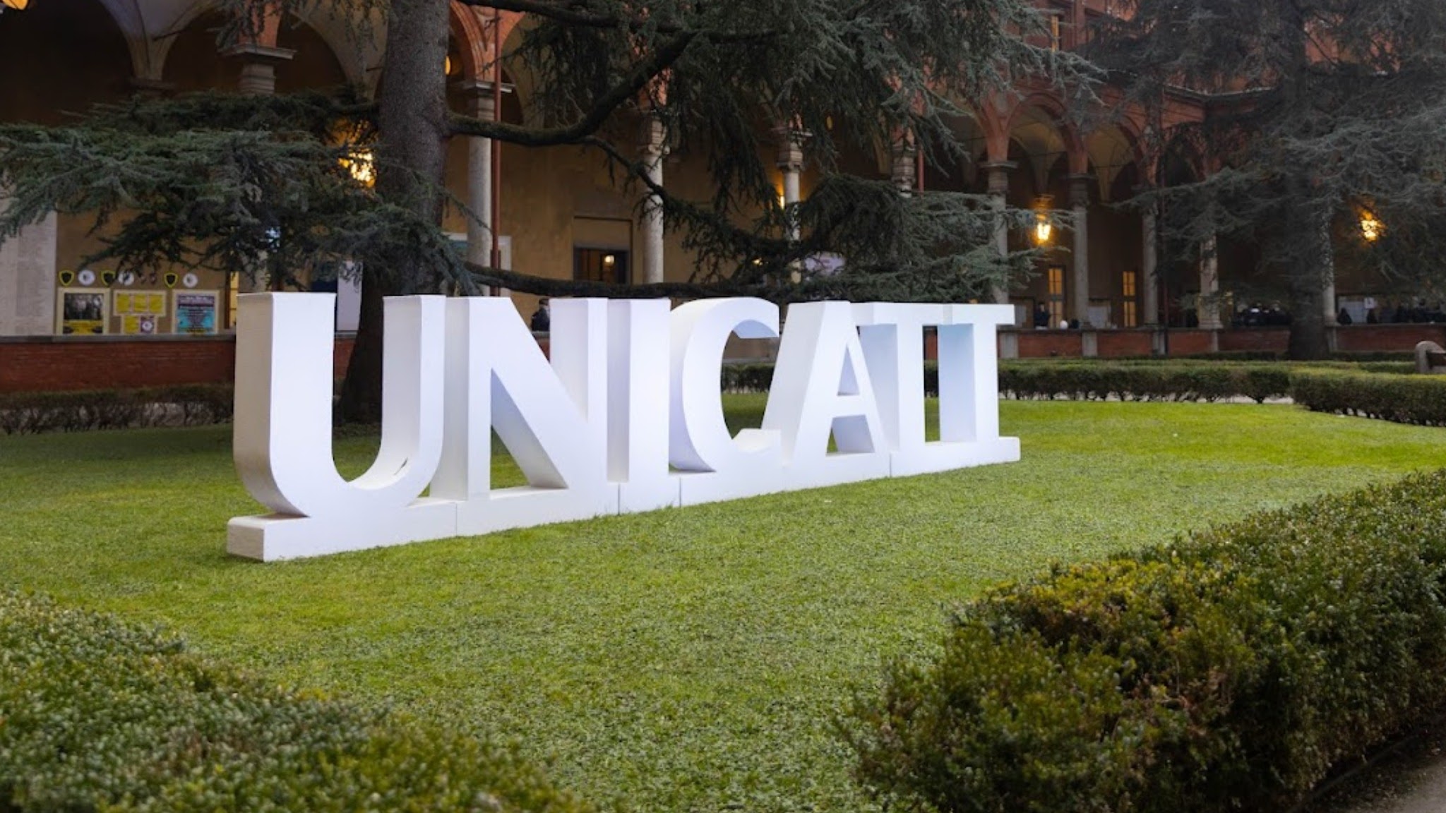Università Cattolica del Sacro Cuore YouTube banner