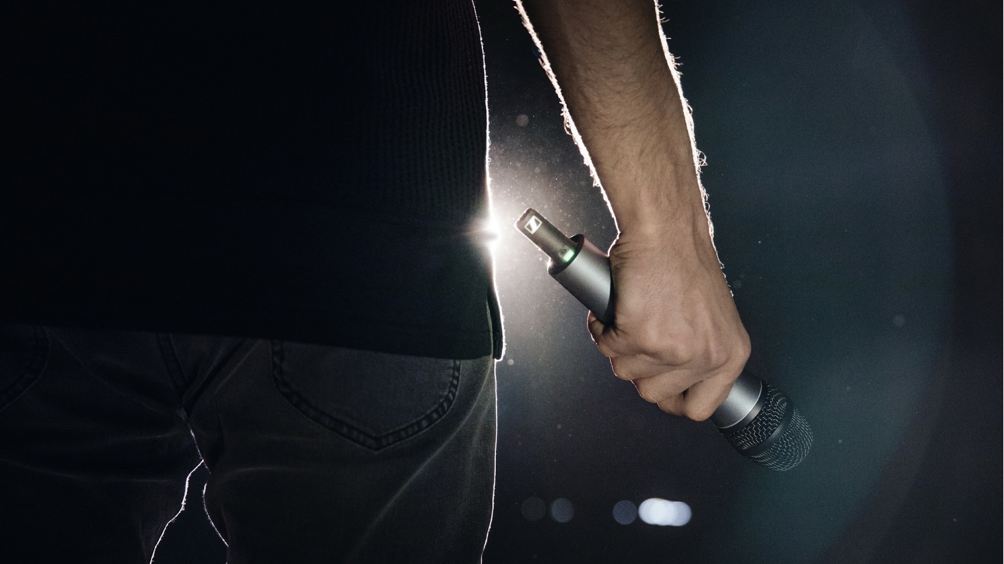 Sennheiser MOMENTUM YouTube banner