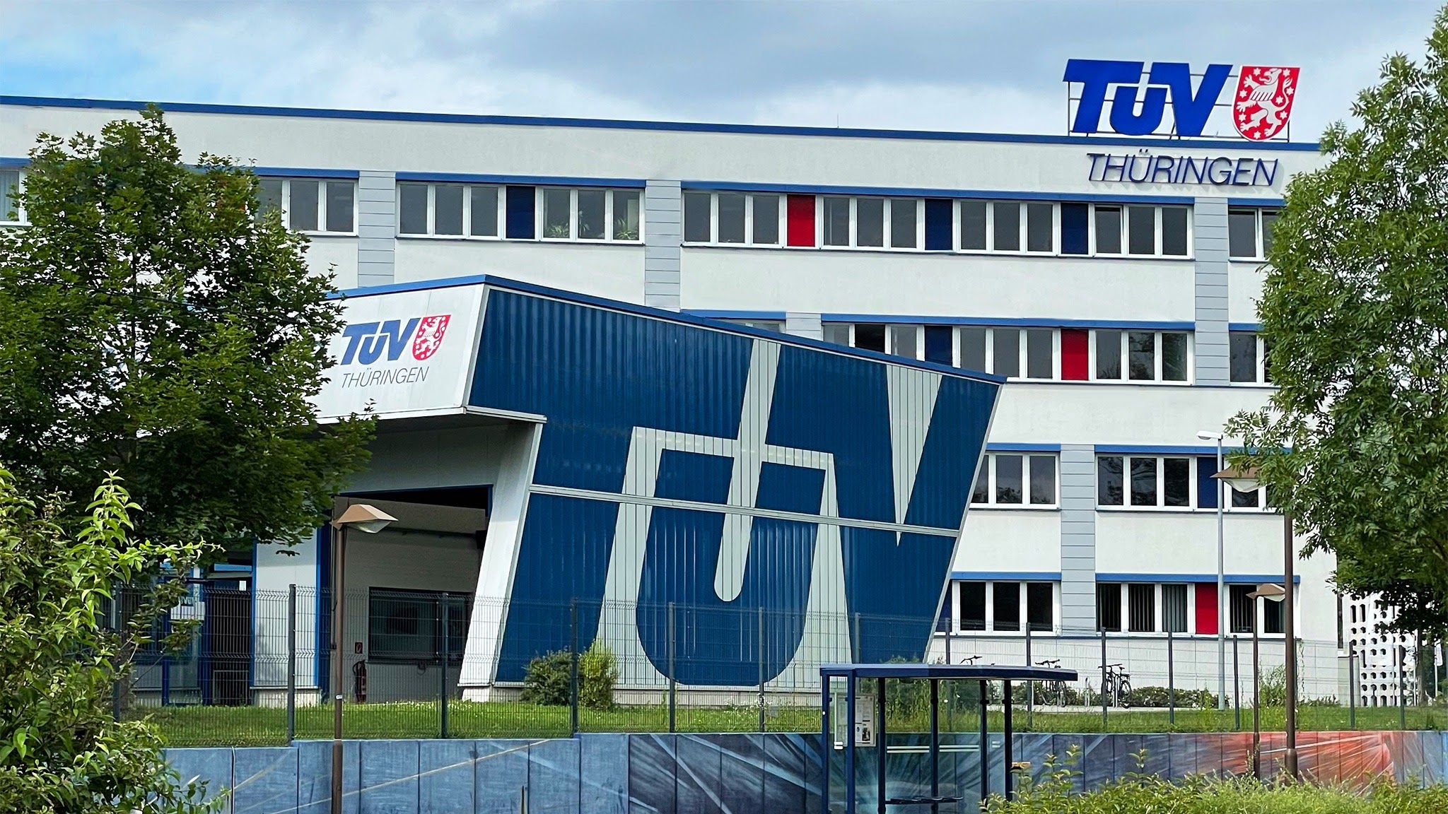 TÜV Thüringen YouTube banner