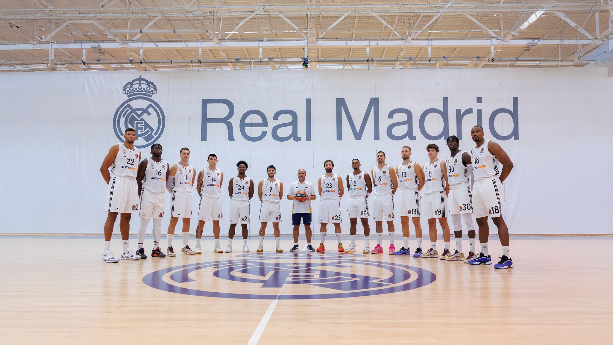 Real Madrid Baloncesto YouTube banner