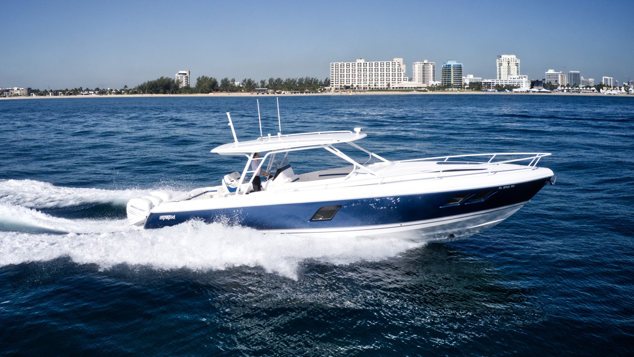 Stephen Munive Boat & Yacht Sales YouTube banner