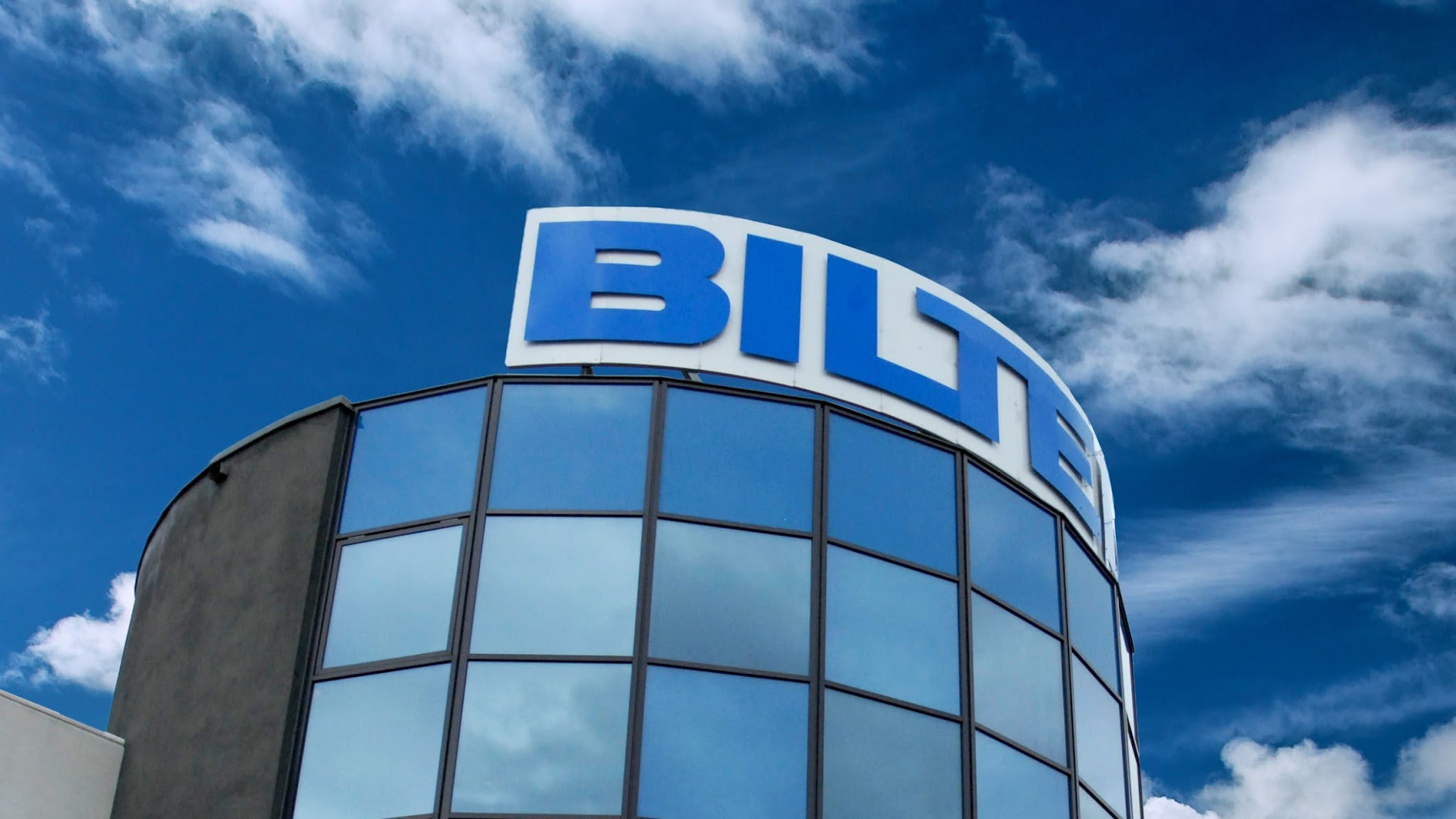 Biltema Suomi YouTube banner