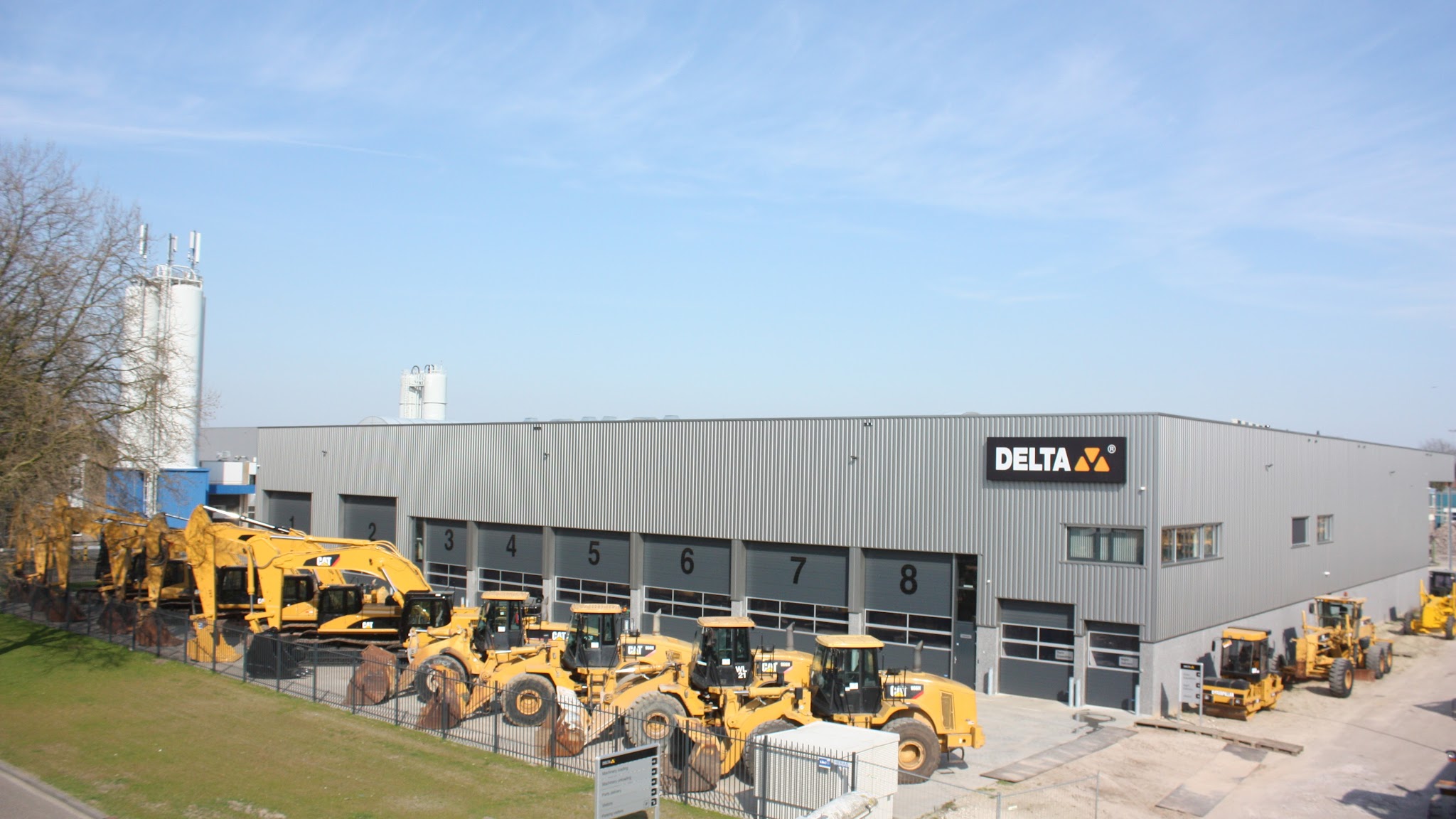 Delta Machinery YouTube banner