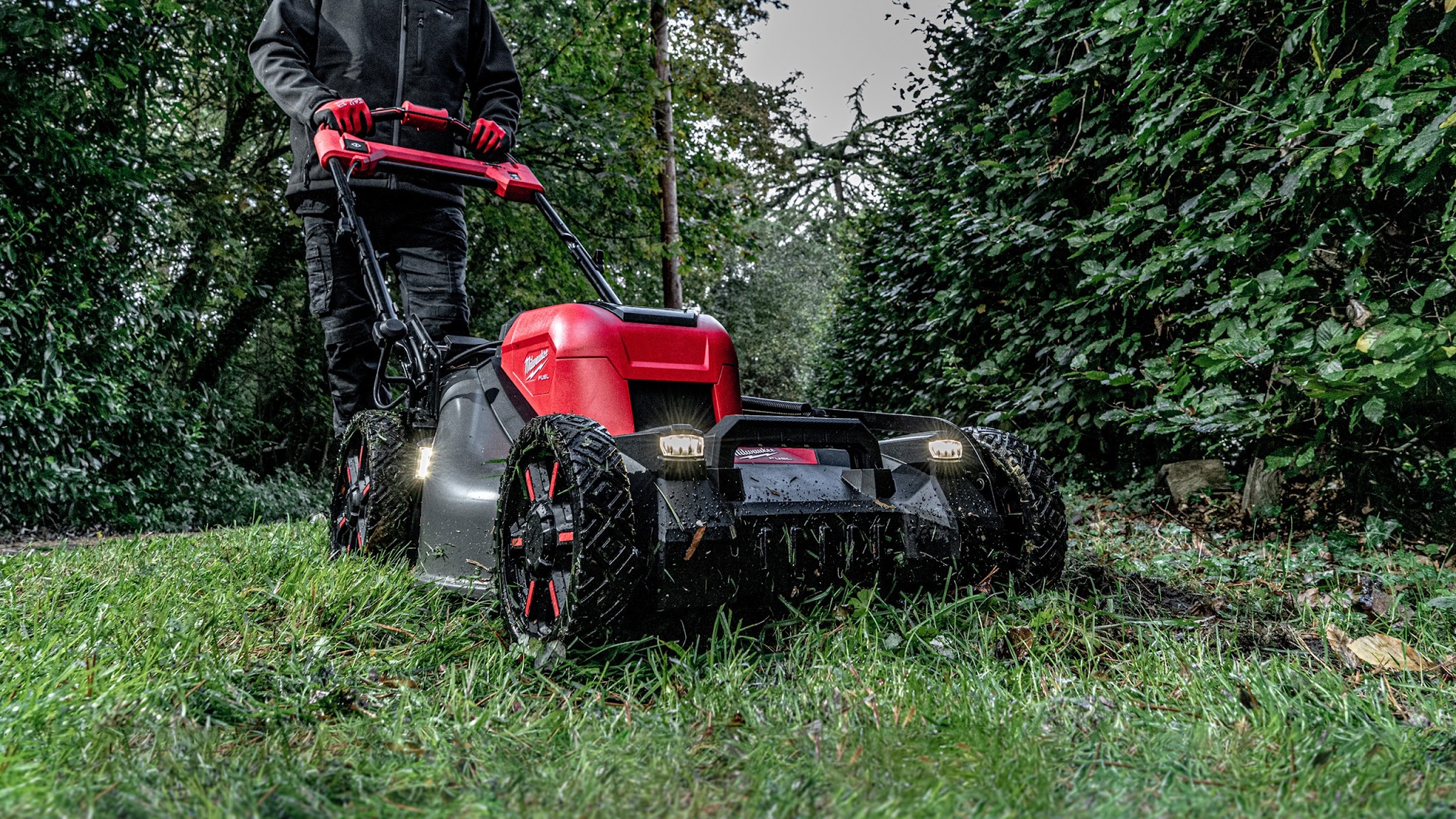 Milwaukee Tool Italia YouTube banner