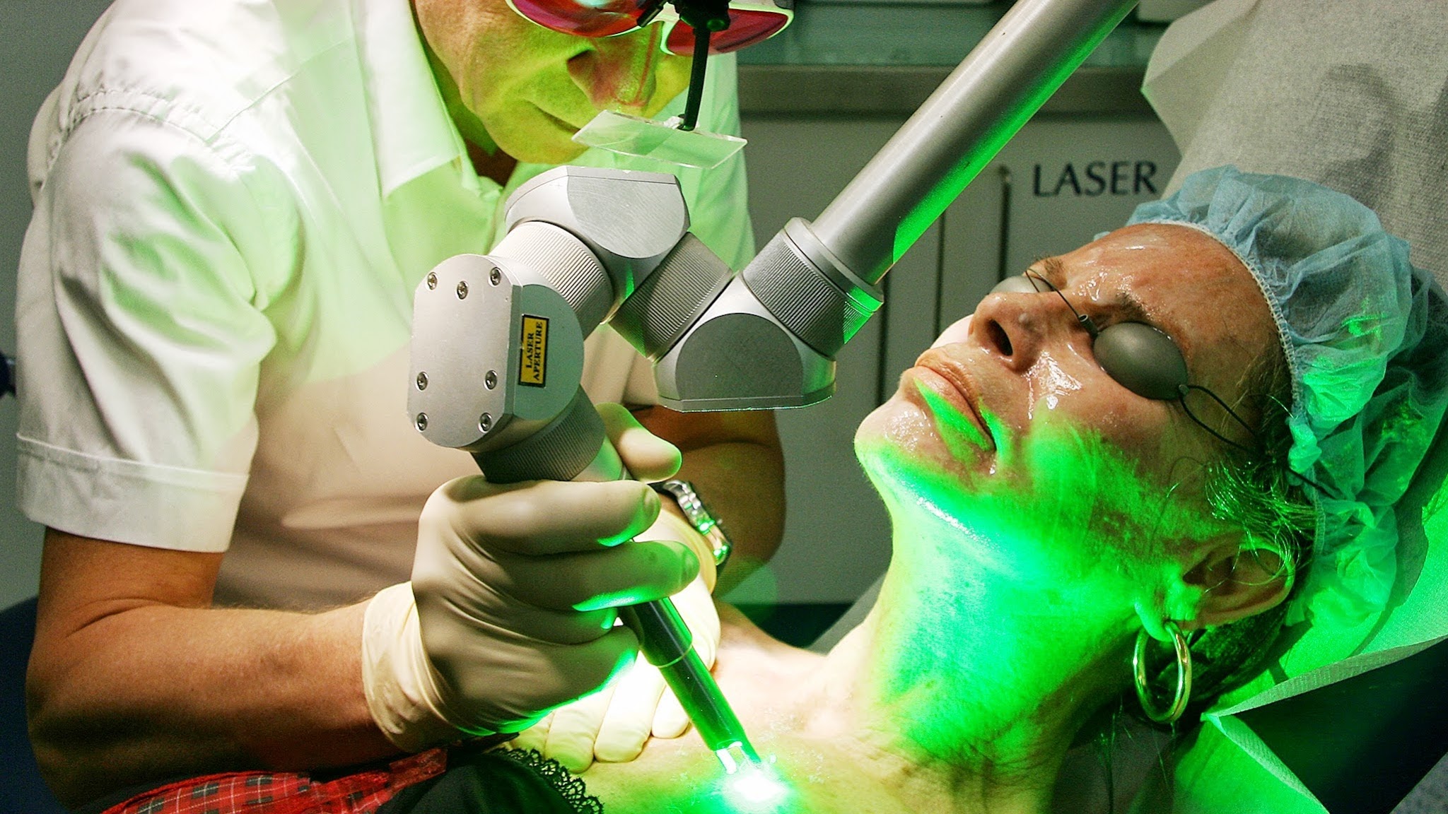 DermatologieamDom YouTube banner