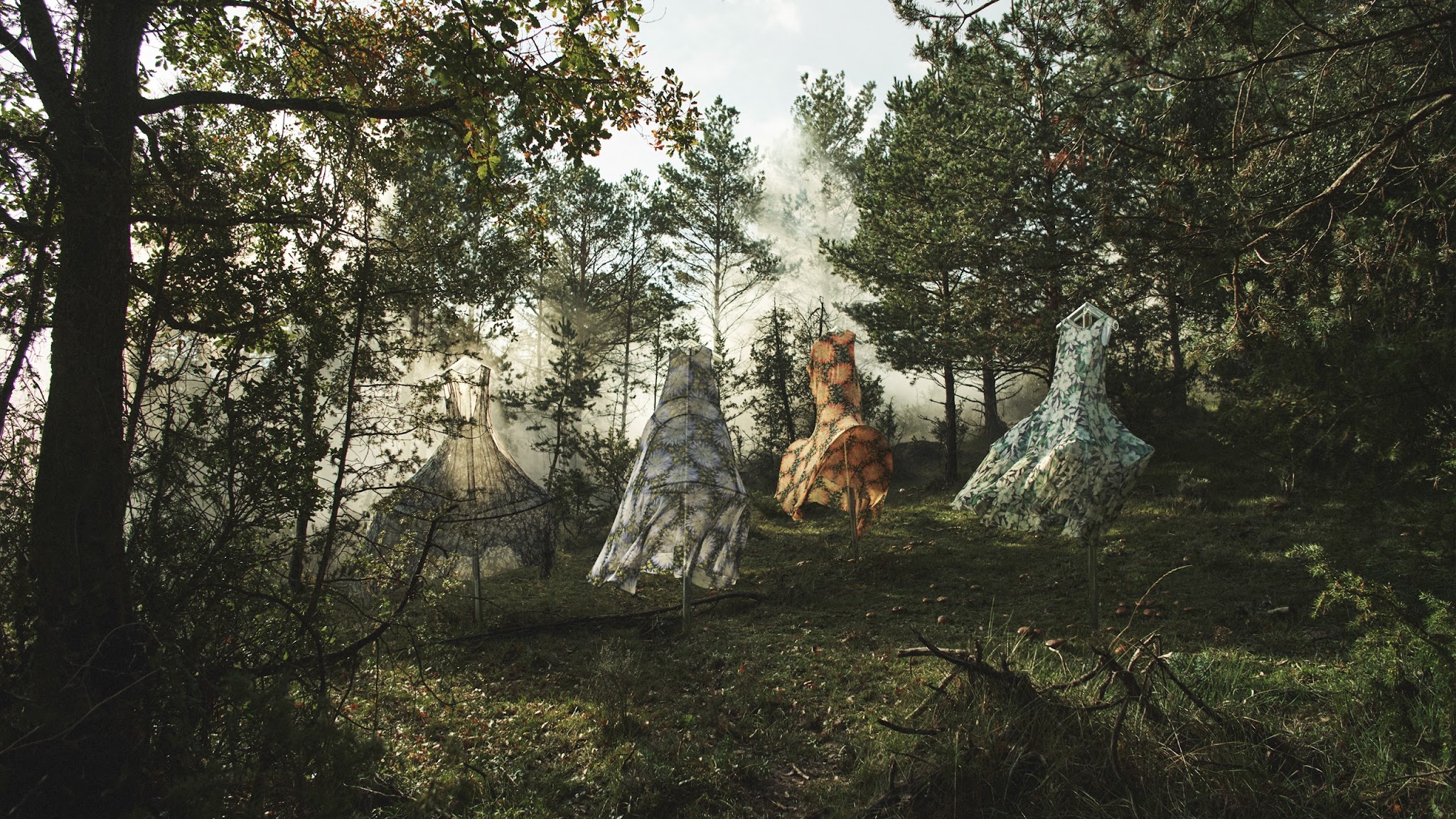 LOEWE YouTube banner