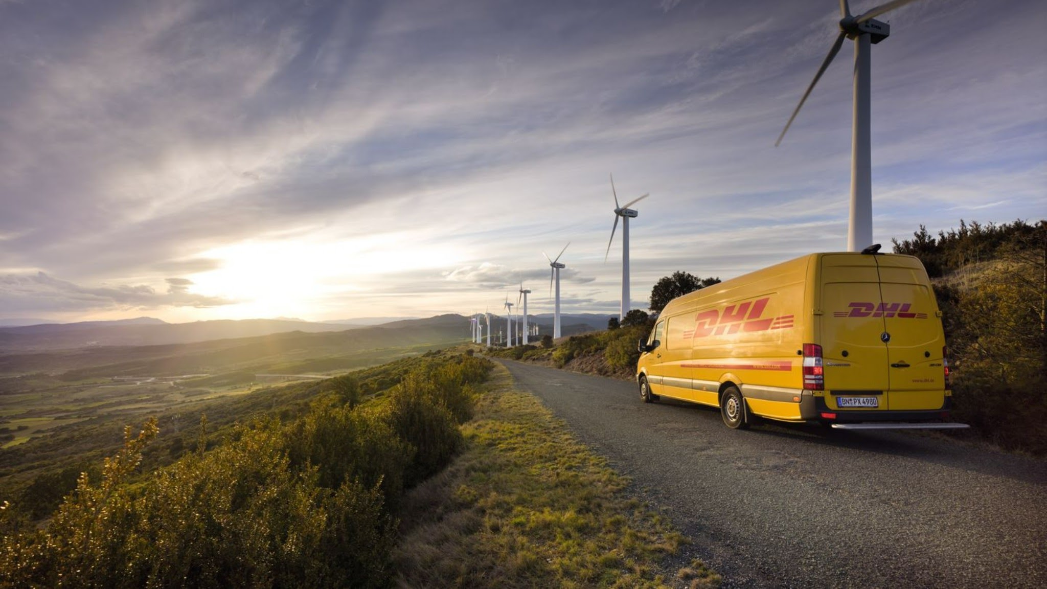 DHL Express Nederland YouTube banner