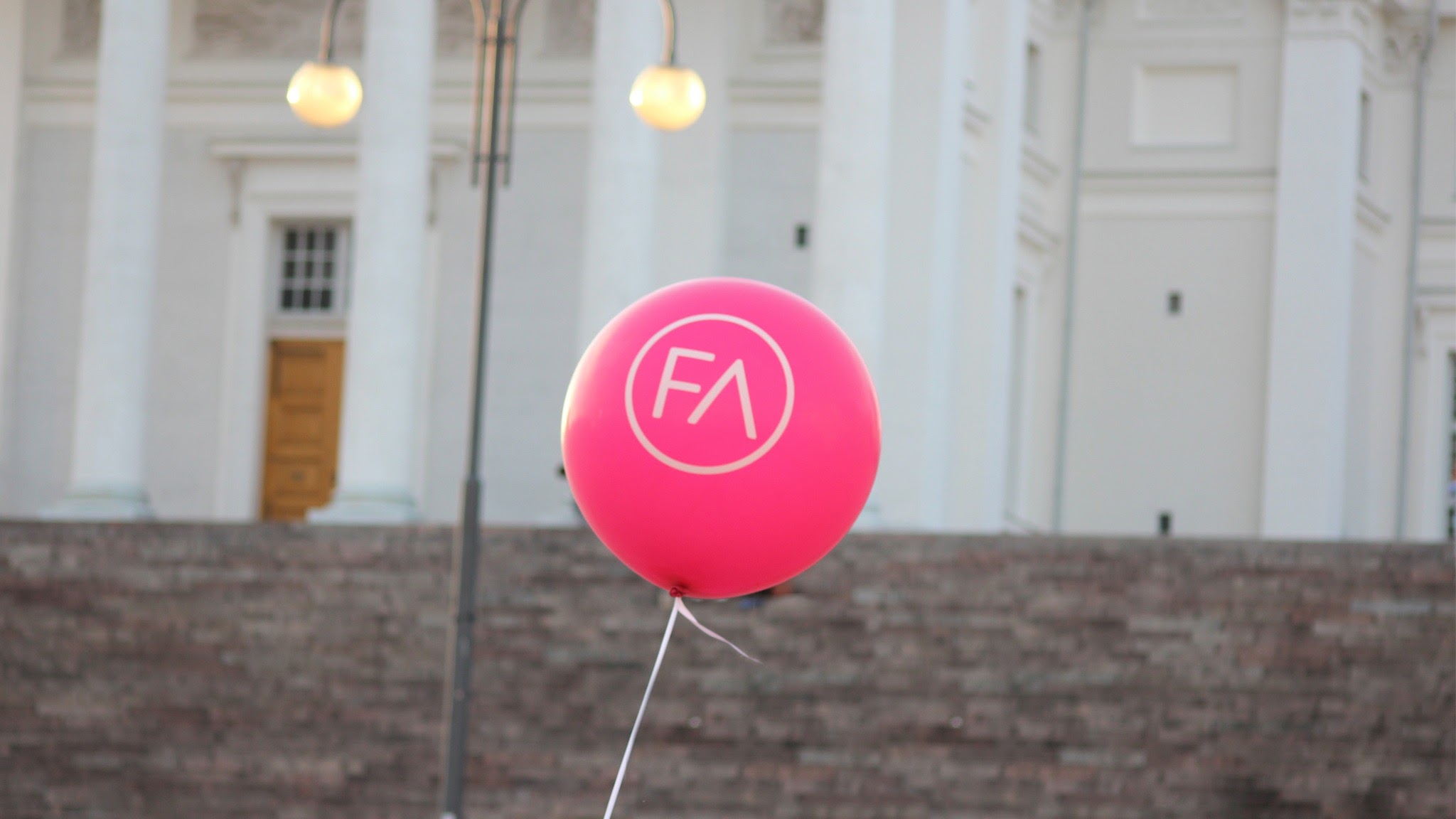 Finanssiala YouTube banner