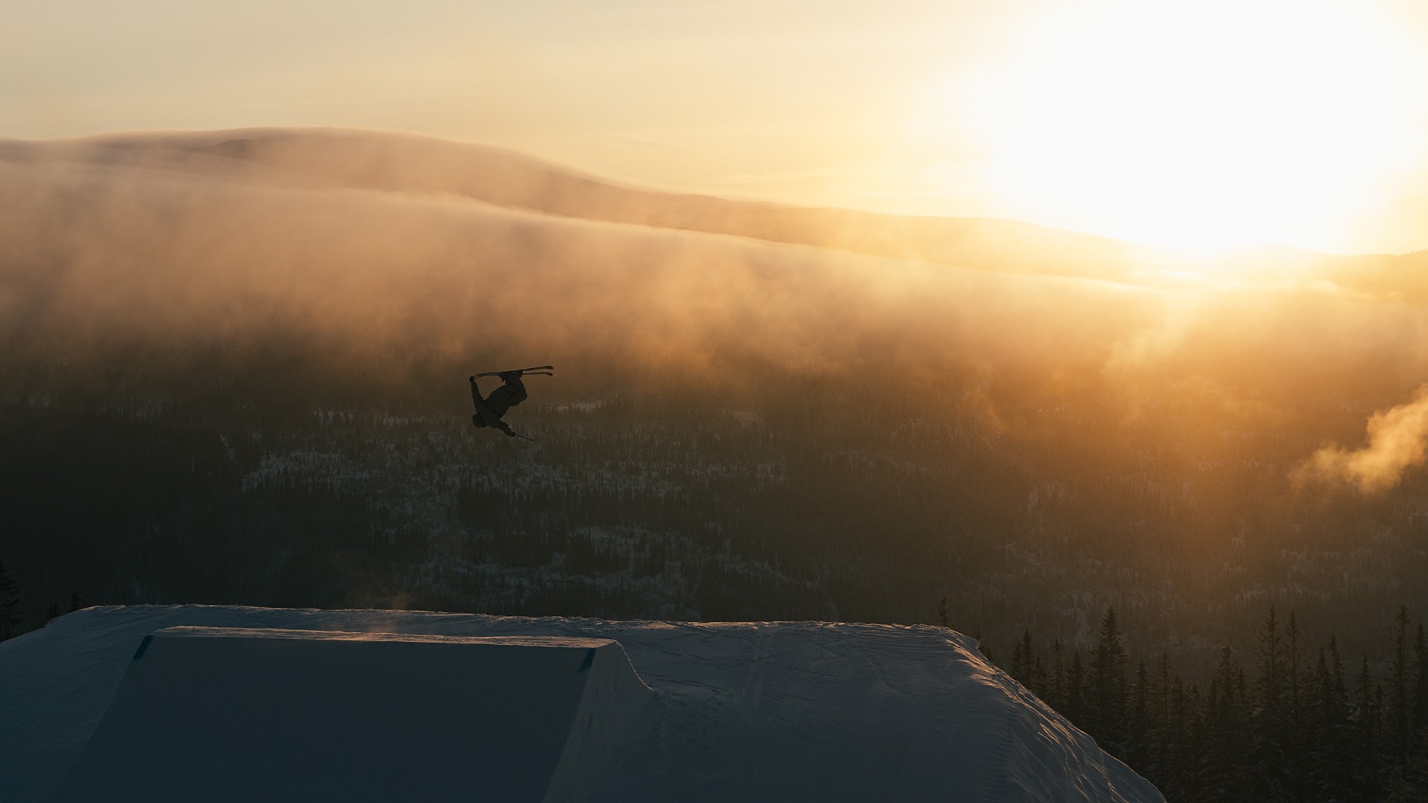 Jesper Tjäder YouTube banner