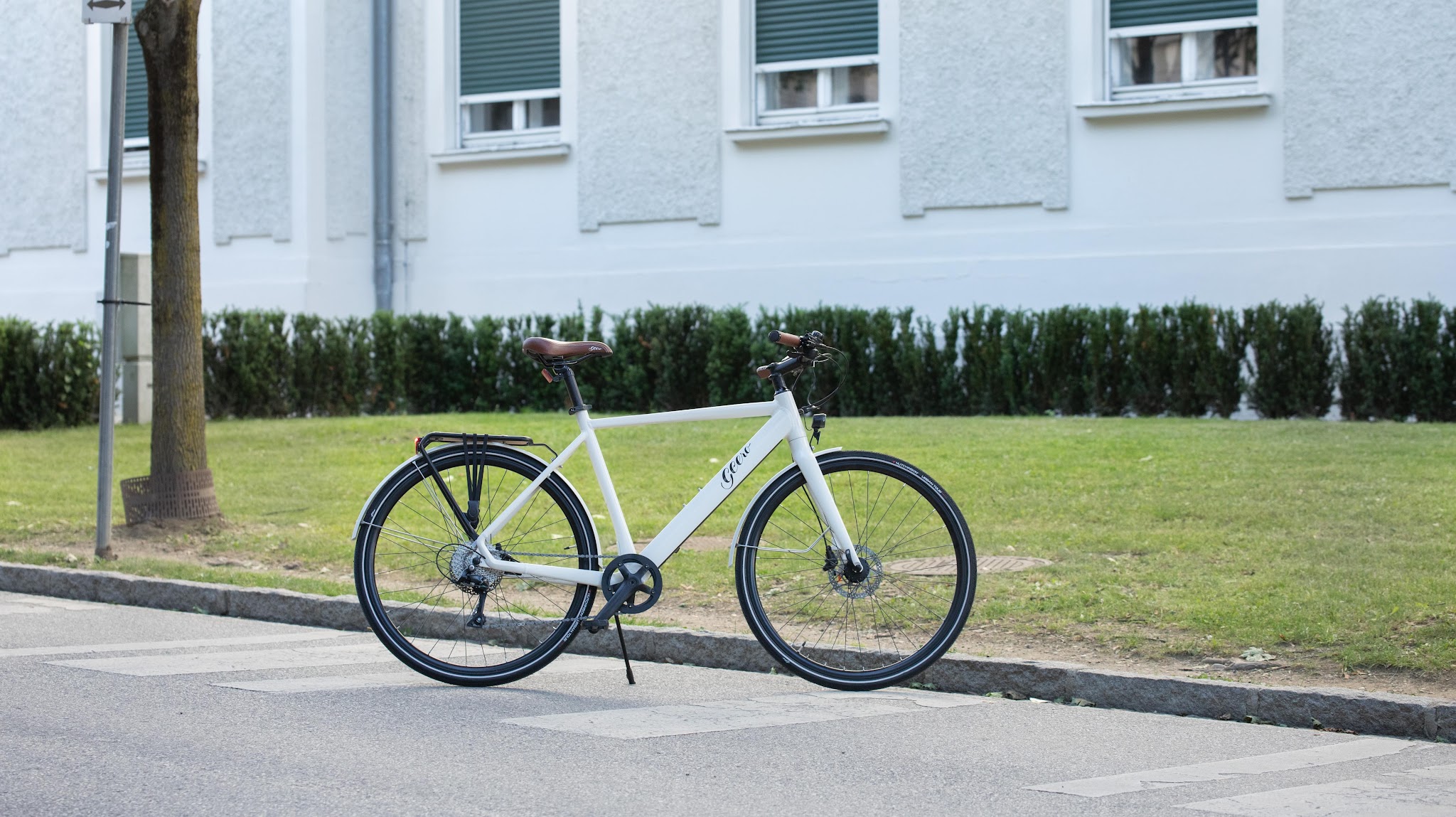 Geero E-Bike YouTube banner