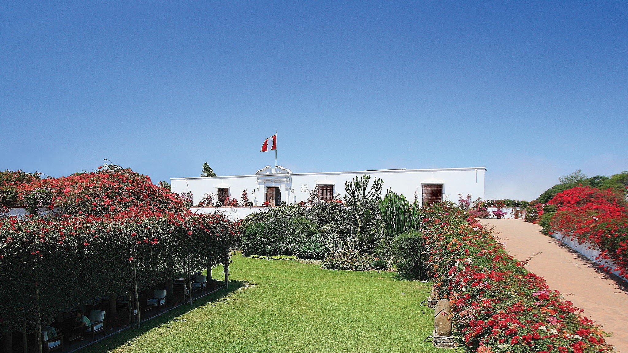 Museo Larco YouTube banner