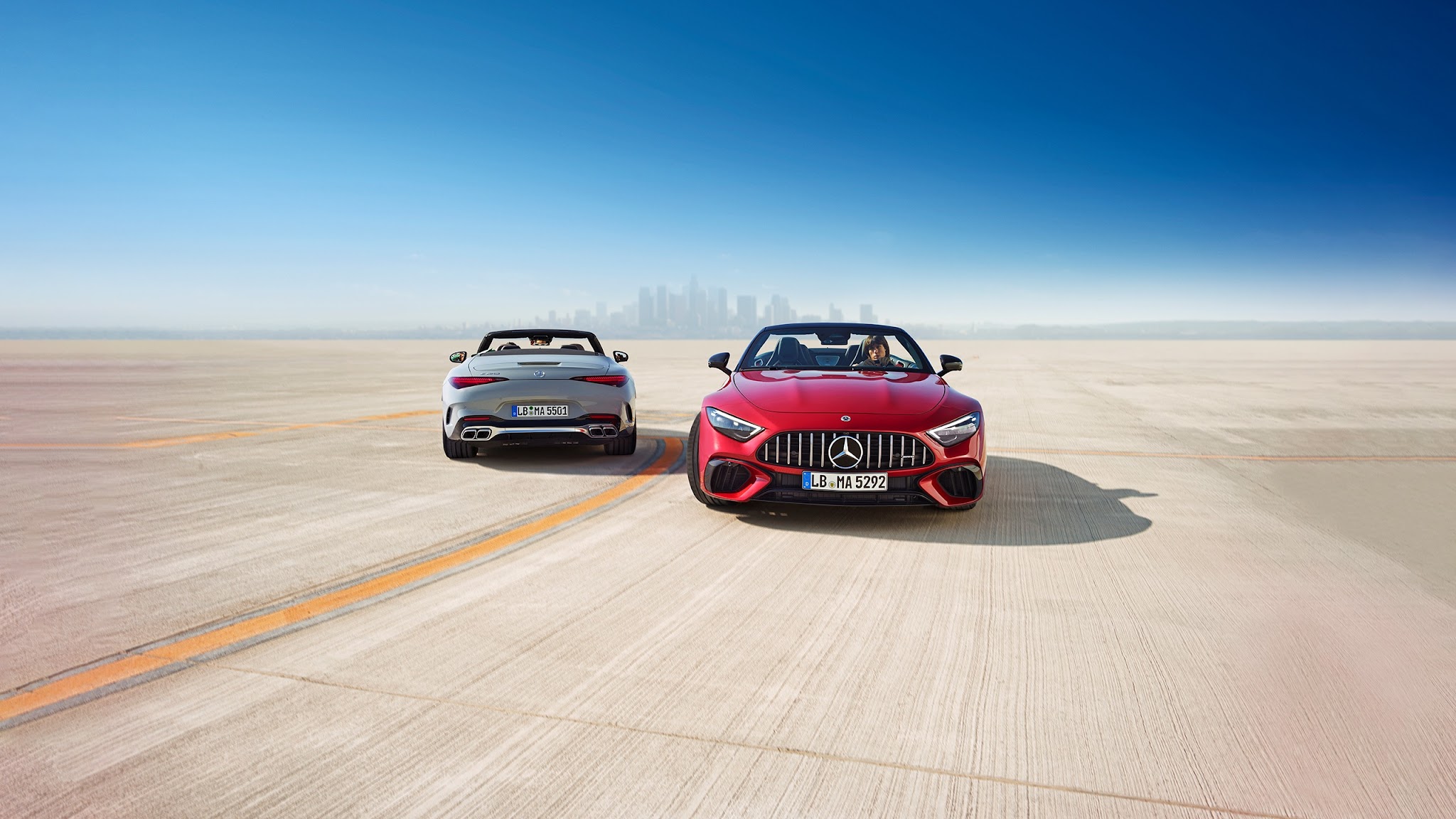 Como Mercedes-Benz YouTube banner