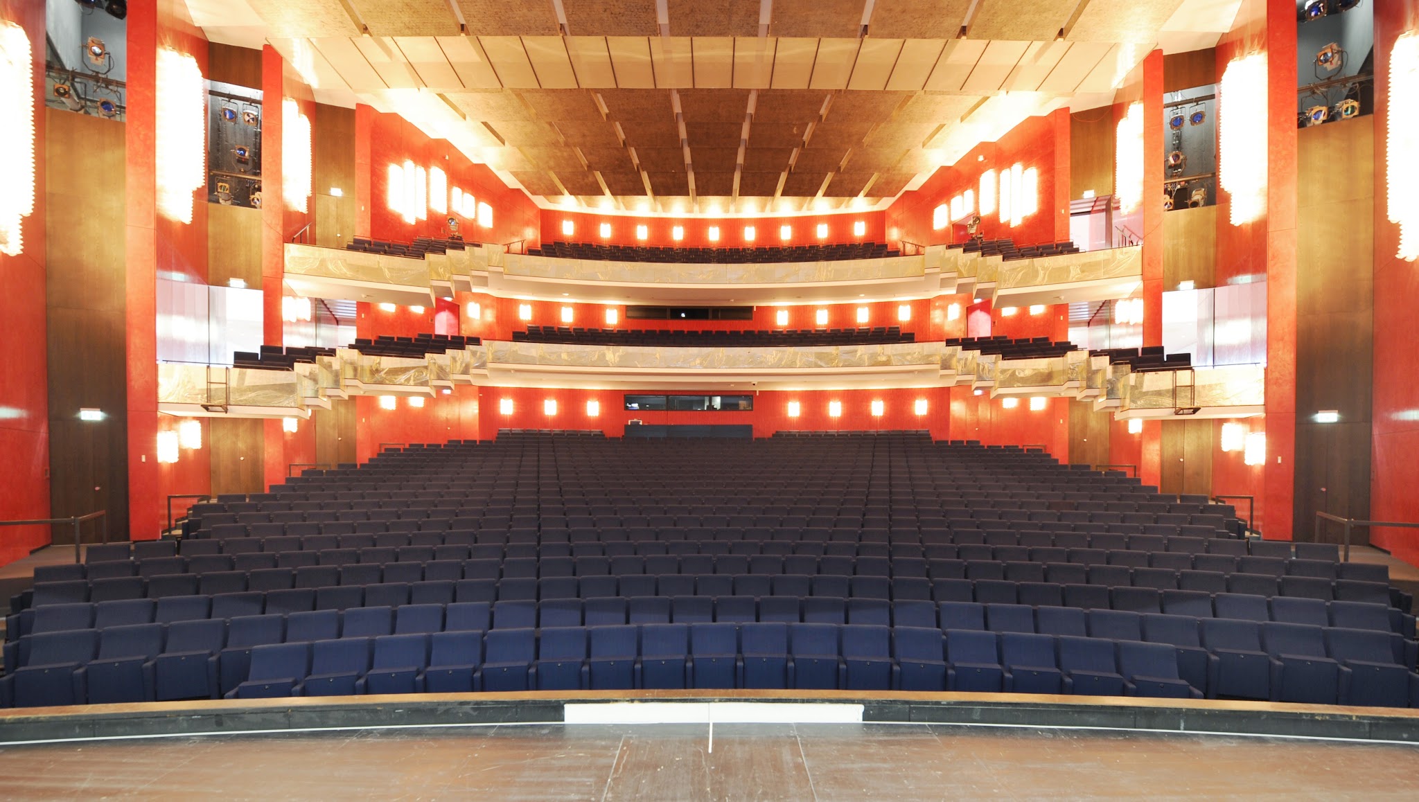 Theater im Pfalzbau YouTube banner