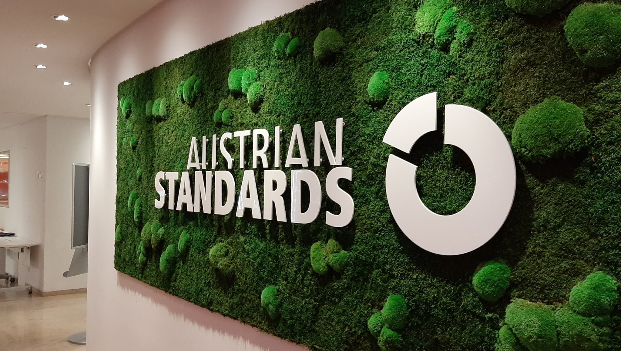 Austrian Standards YouTube banner