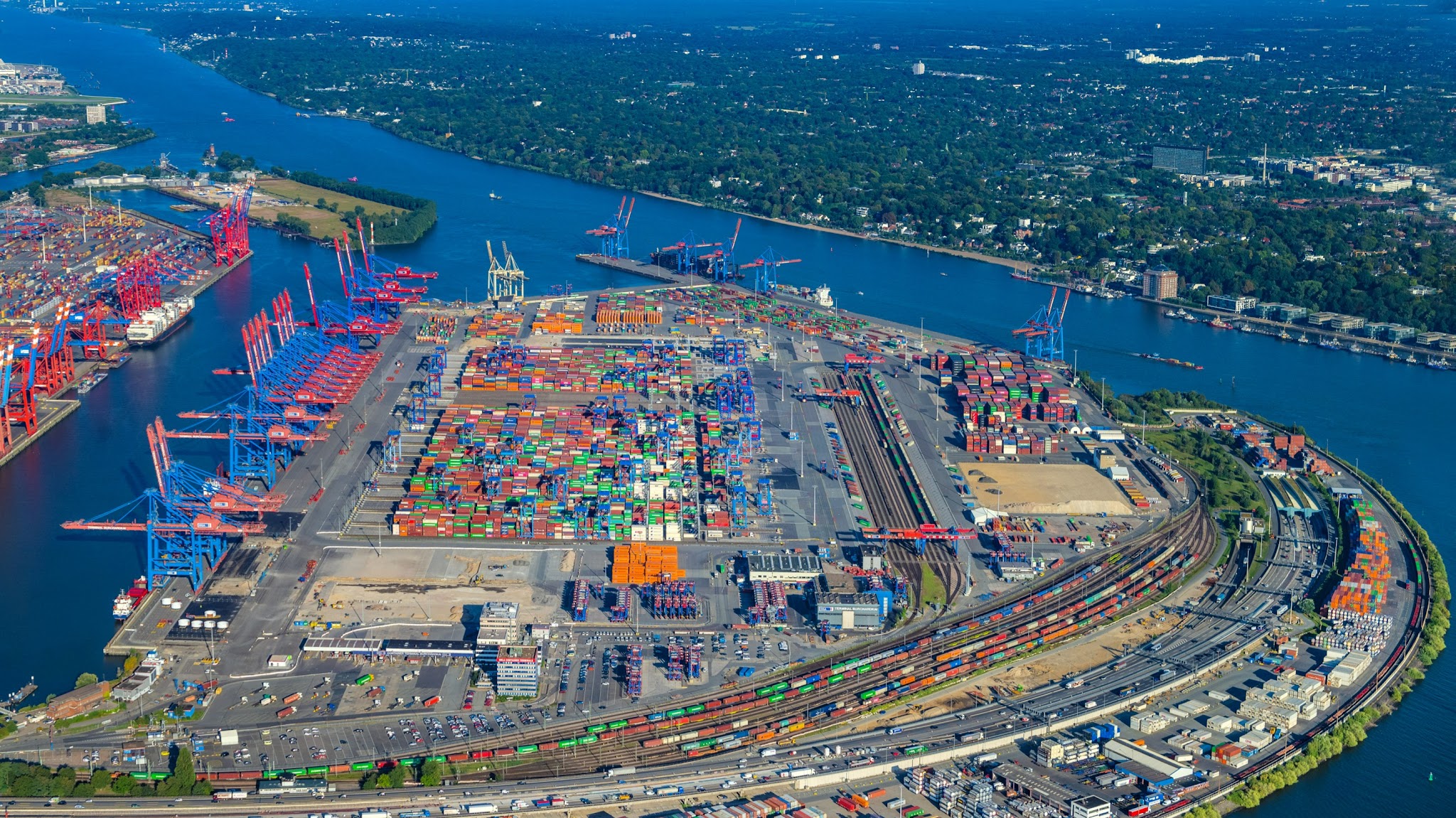 HHLA Hamburger Hafen und Logistik AG YouTube banner