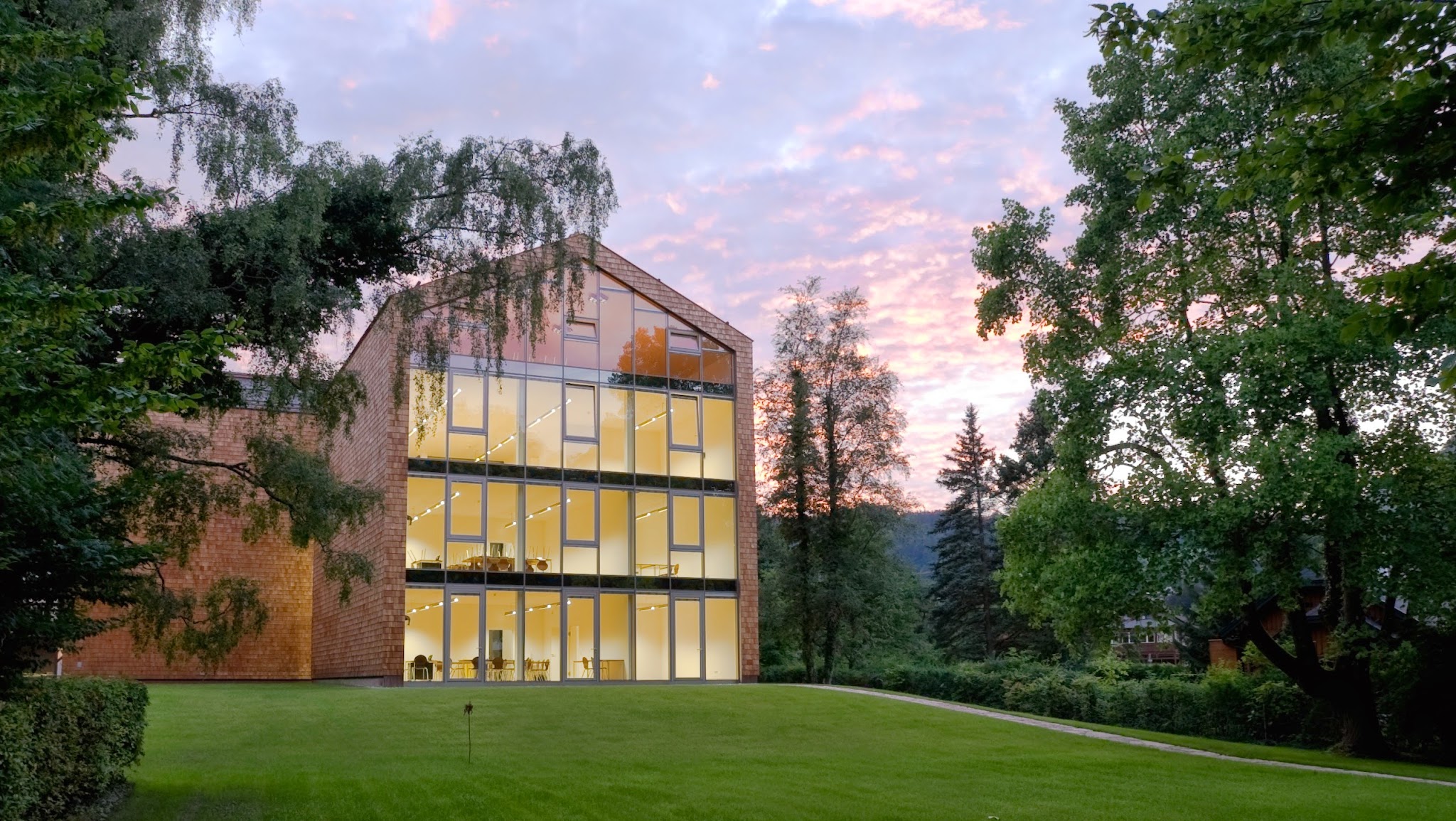 St. Gilgen International School YouTube banner