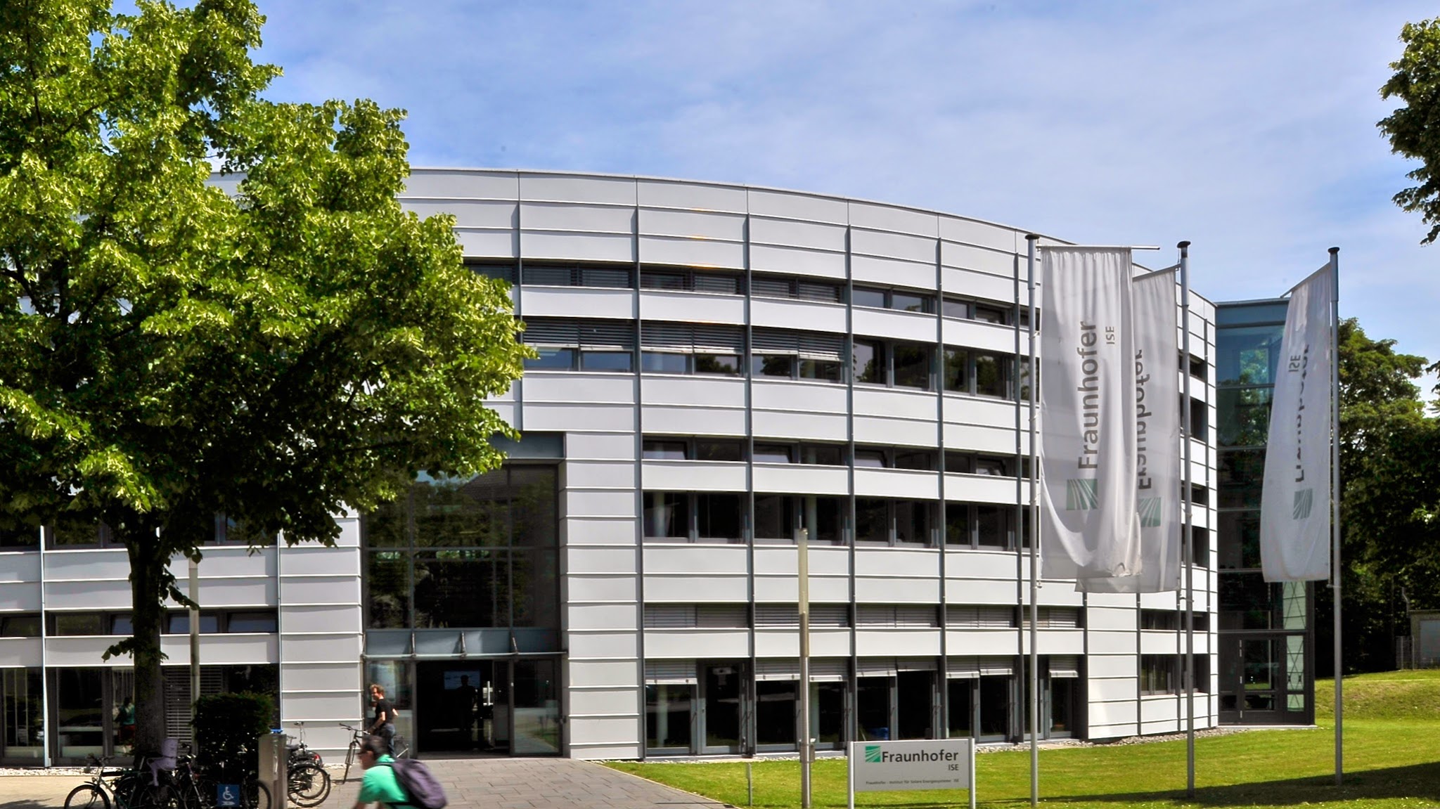 Fraunhofer ISE YouTube banner