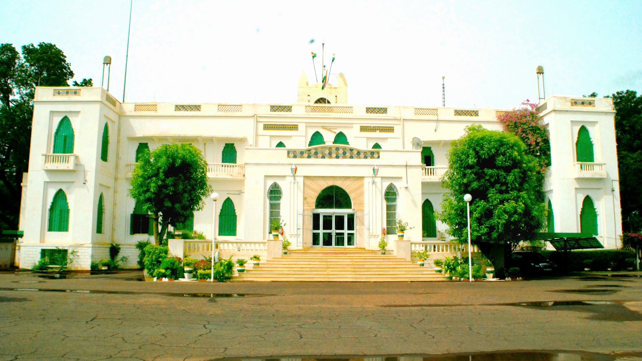 Présidence de la République du Niger (Page Officielle) YouTube banner