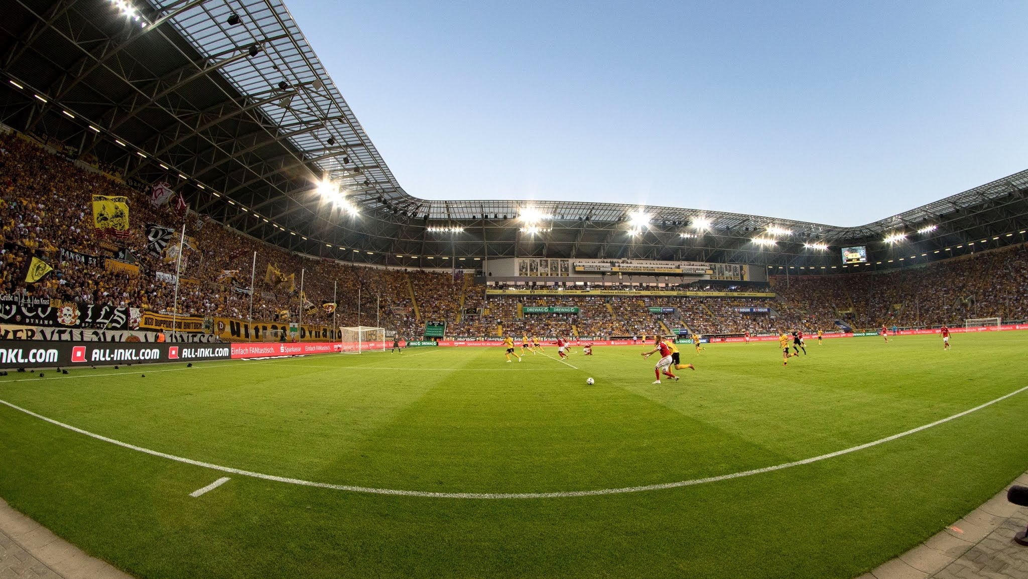 SG Dynamo Dresden e.V. YouTube banner