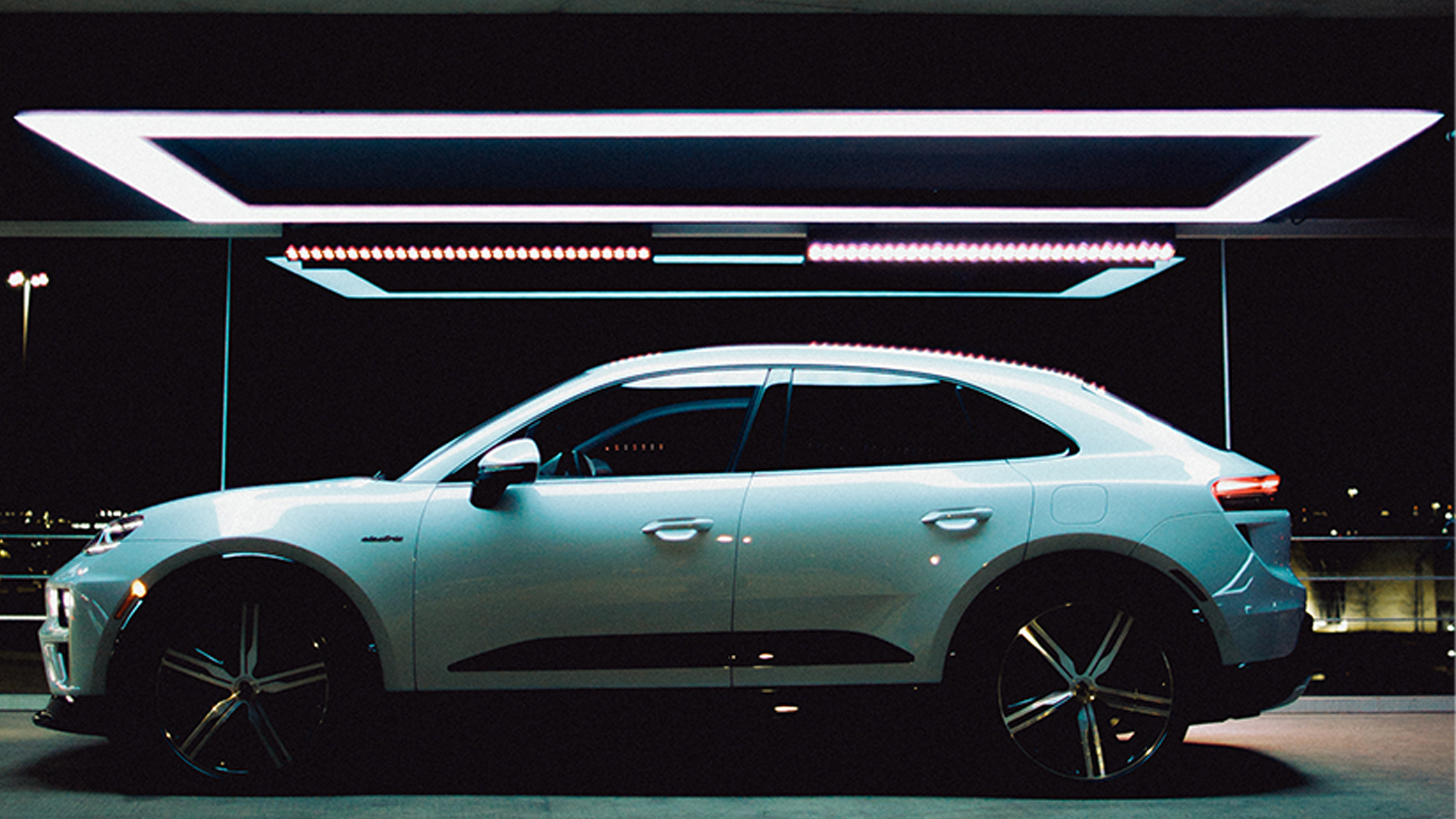 Porsche USA YouTube banner