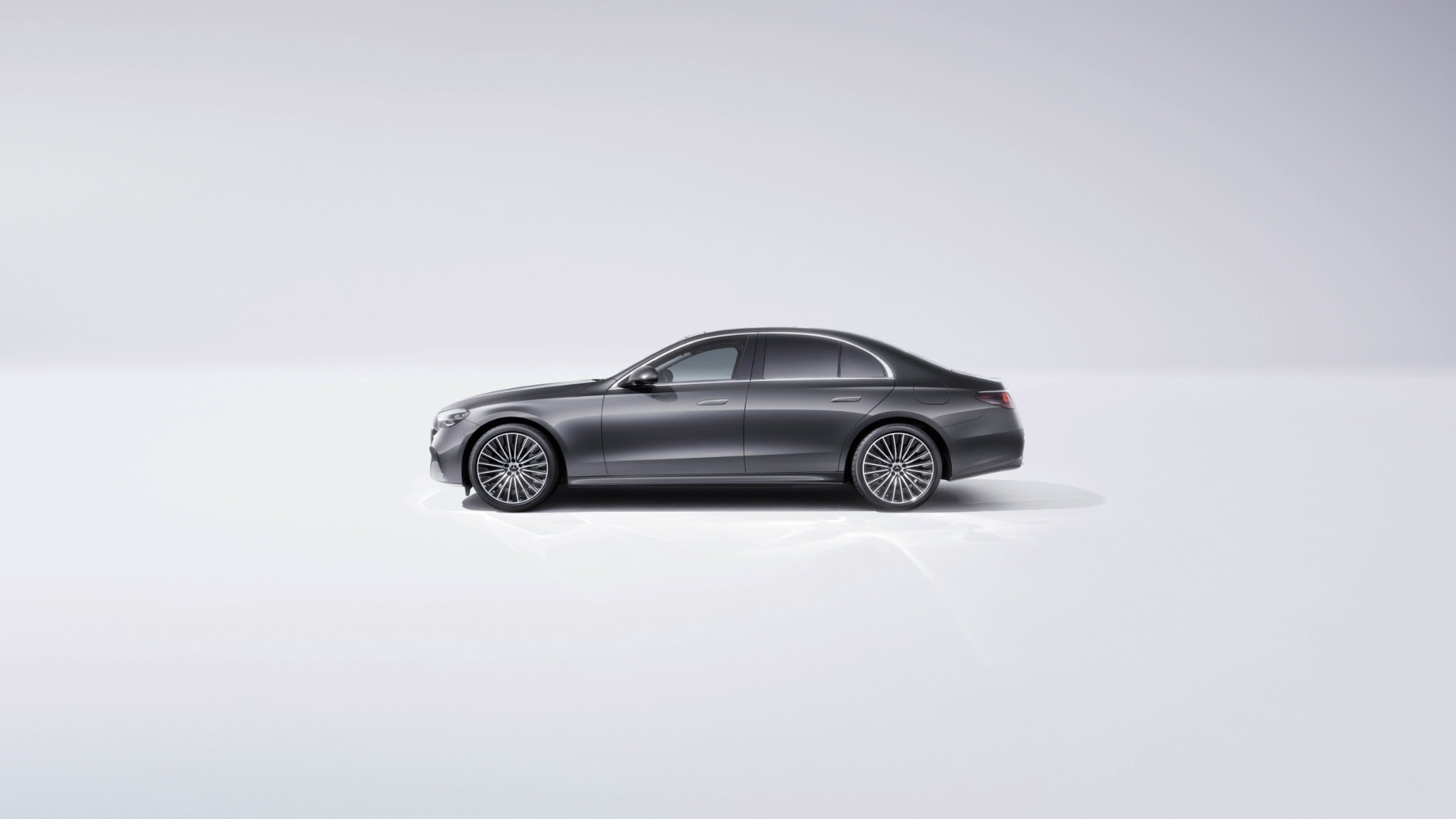 Mercedes-Benz Suomi YouTube banner