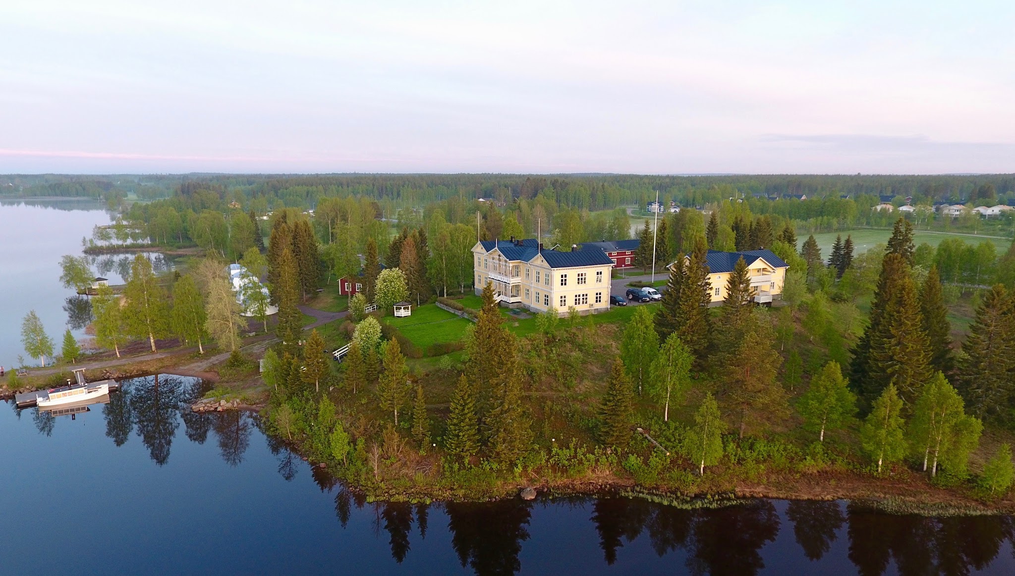 Filipsborg, the Arctic Mansion – Filipsborg ab YouTube banner