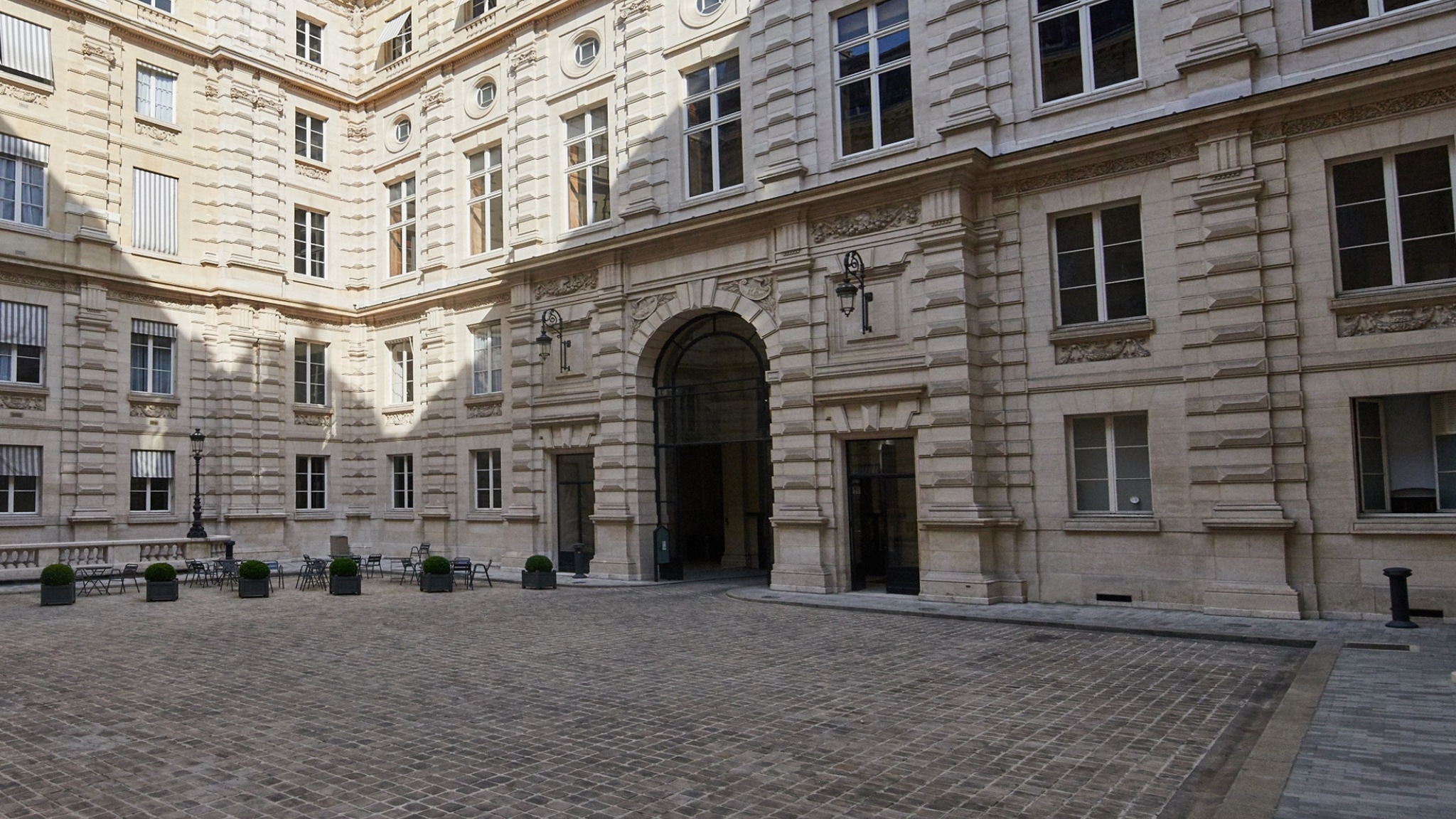 Cour des comptes YouTube banner