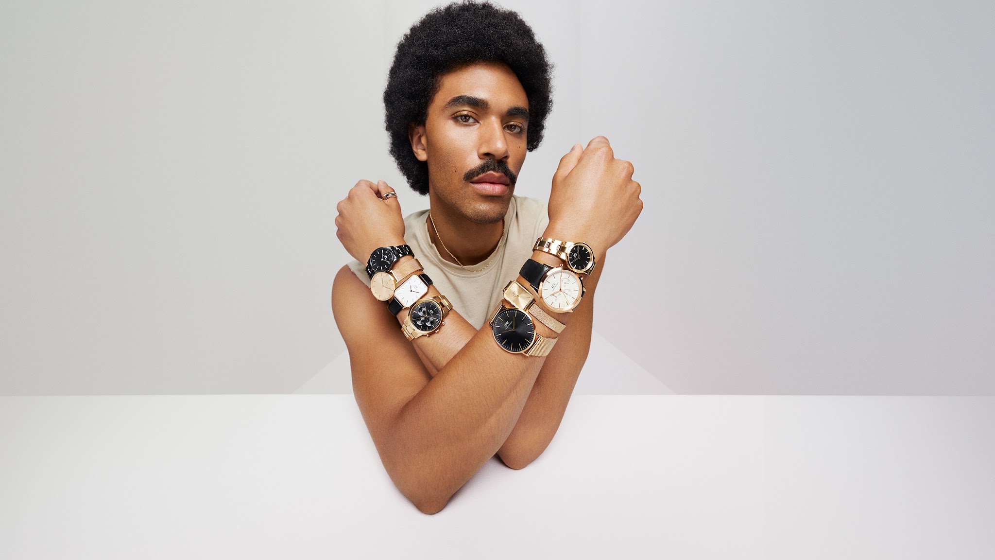 Daniel Wellington YouTube banner