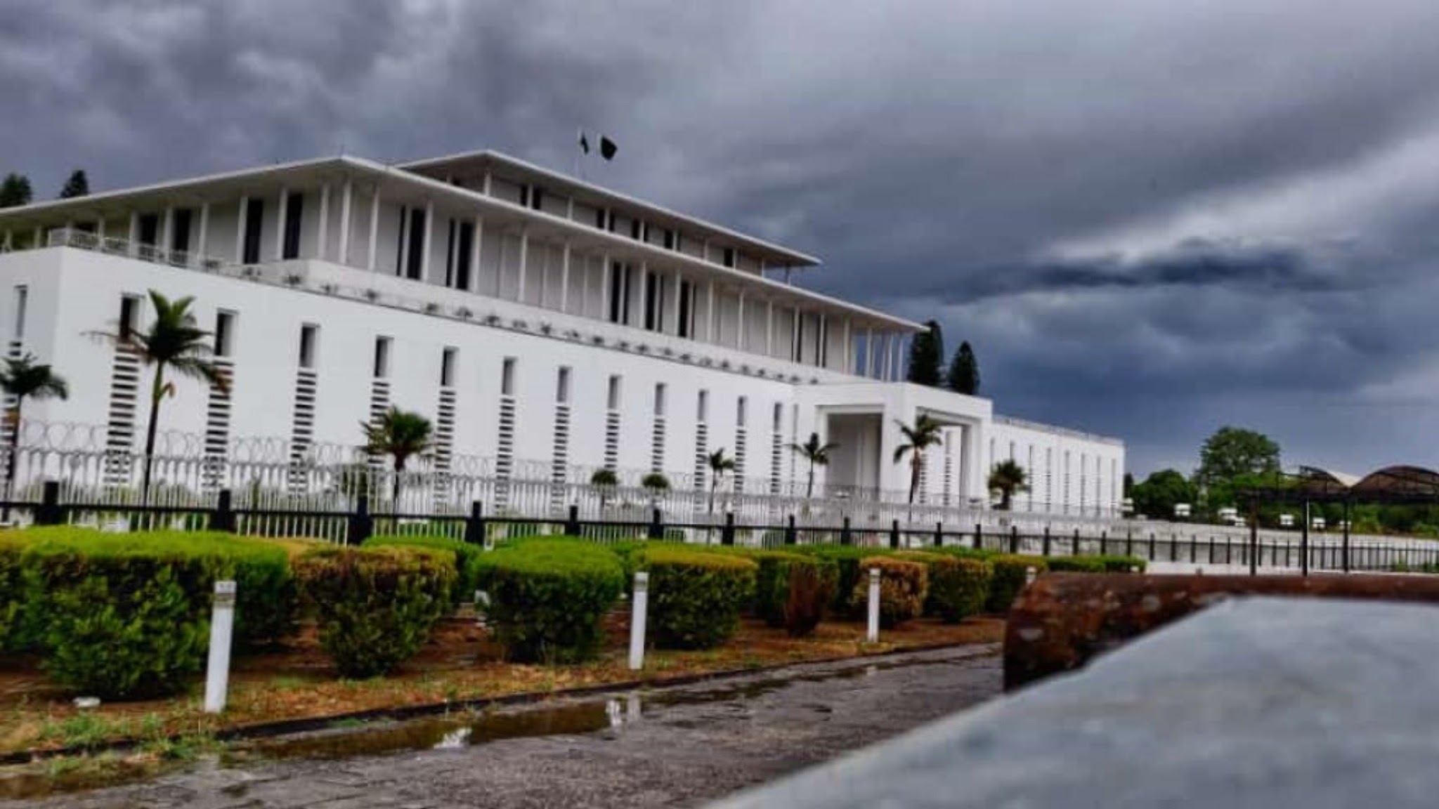 The President of Pakistan YouTube banner