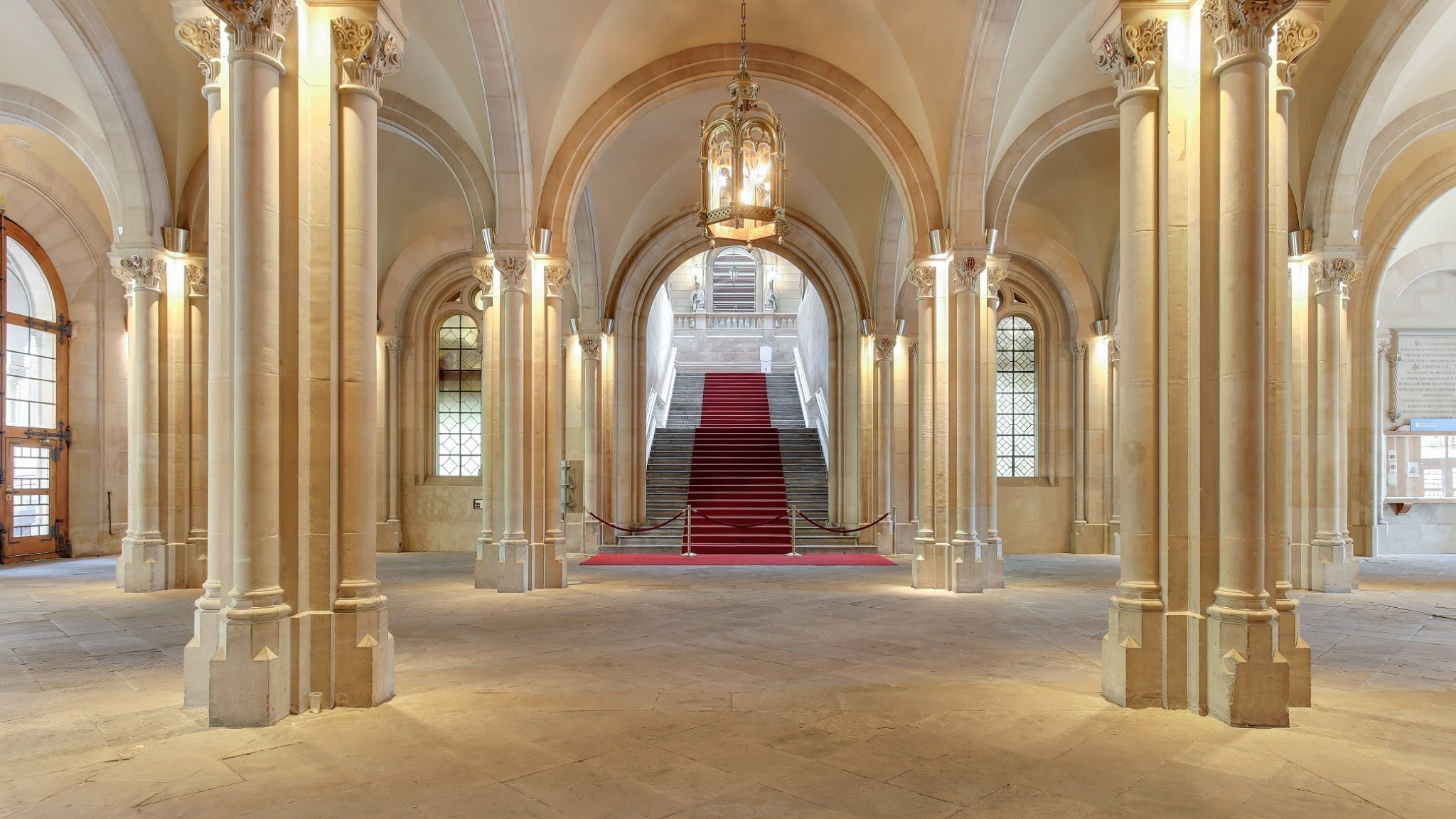 Universitat de Barcelona YouTube banner