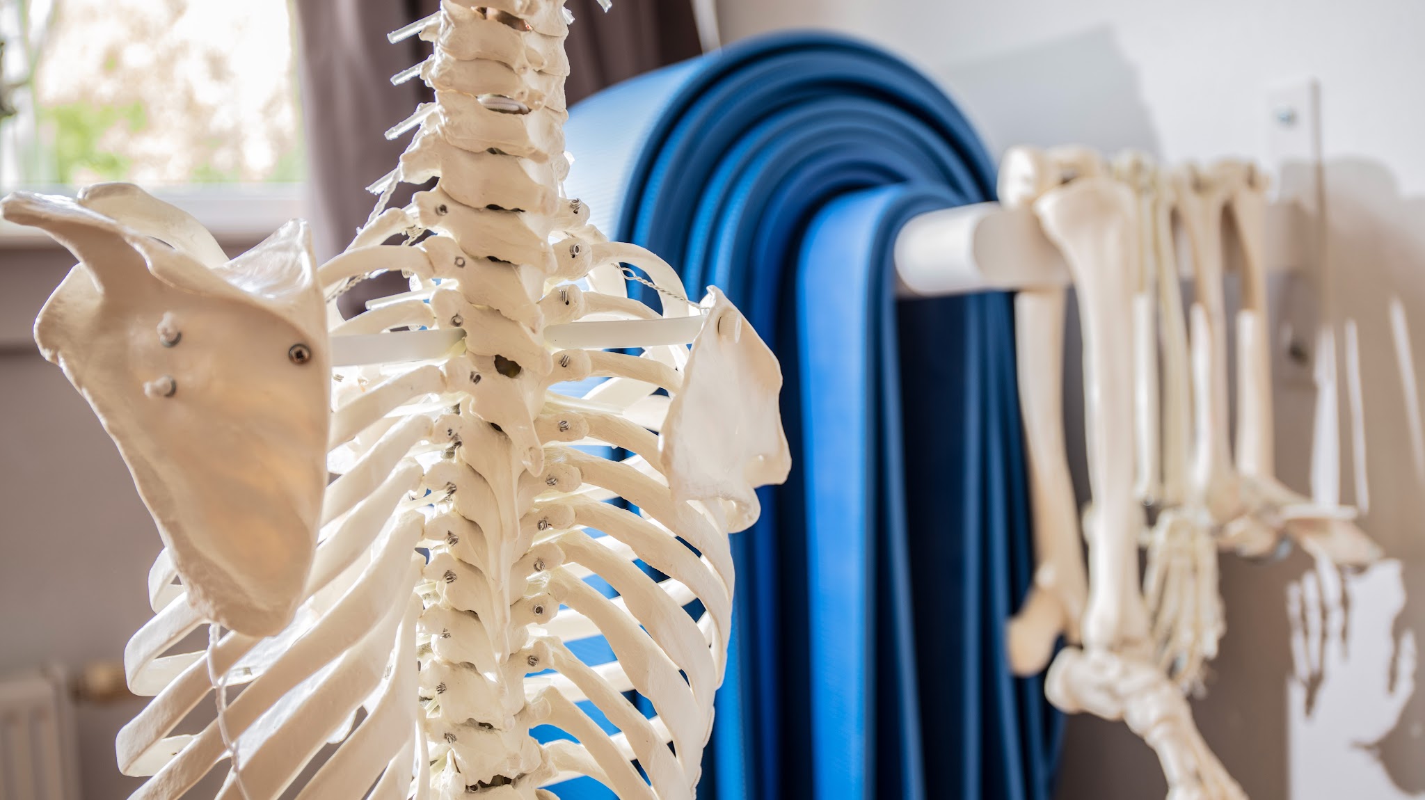 DICKINSON Physiotherapie & Naturheilpraxis YouTube banner