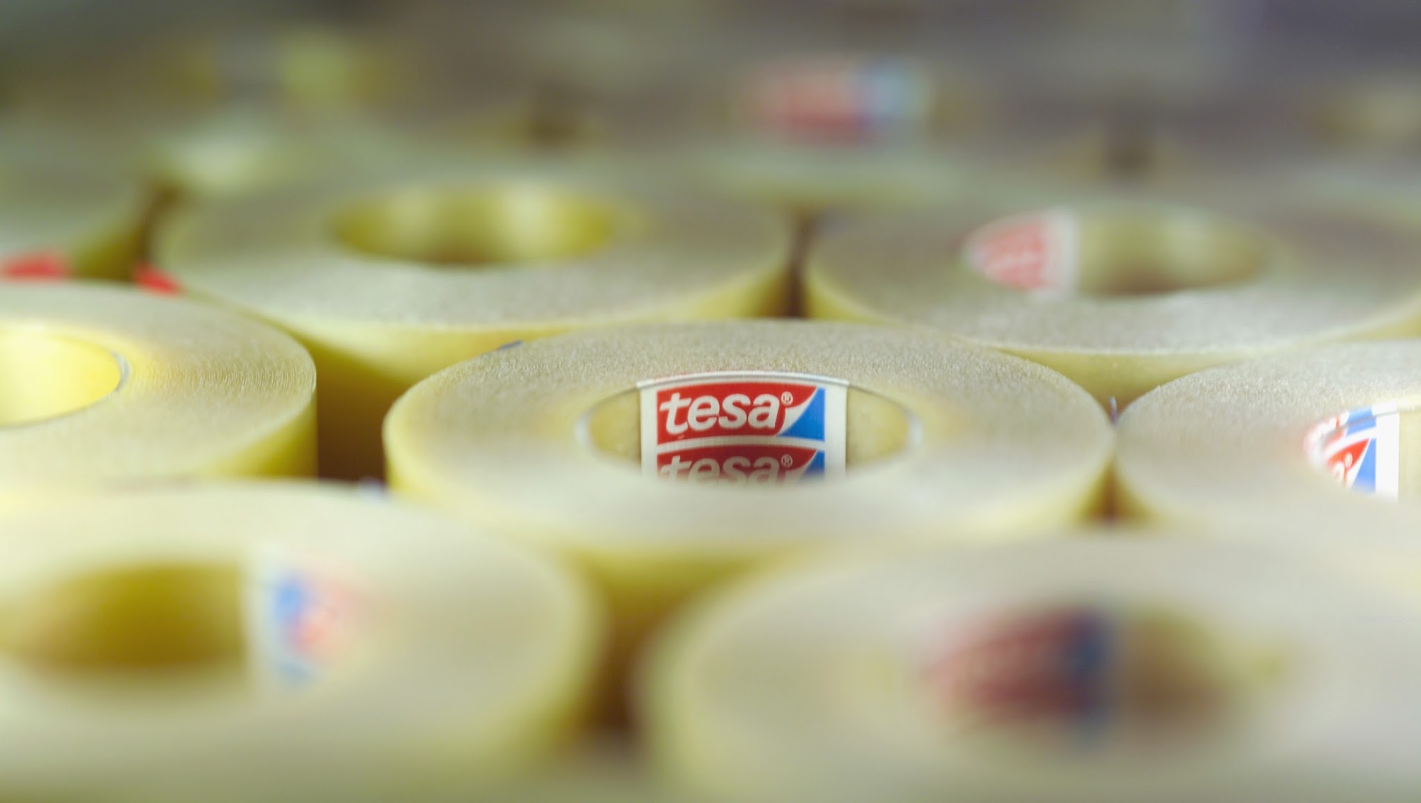 tesa Deutschland YouTube banner