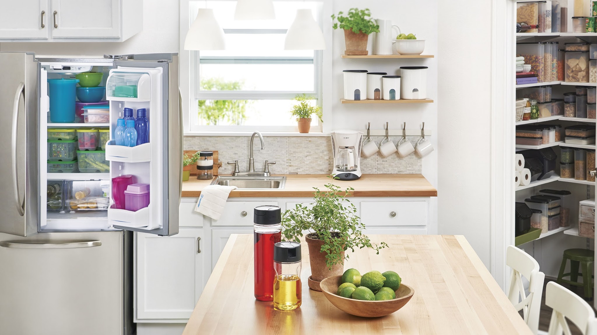 Tupperware US and Canada YouTube banner