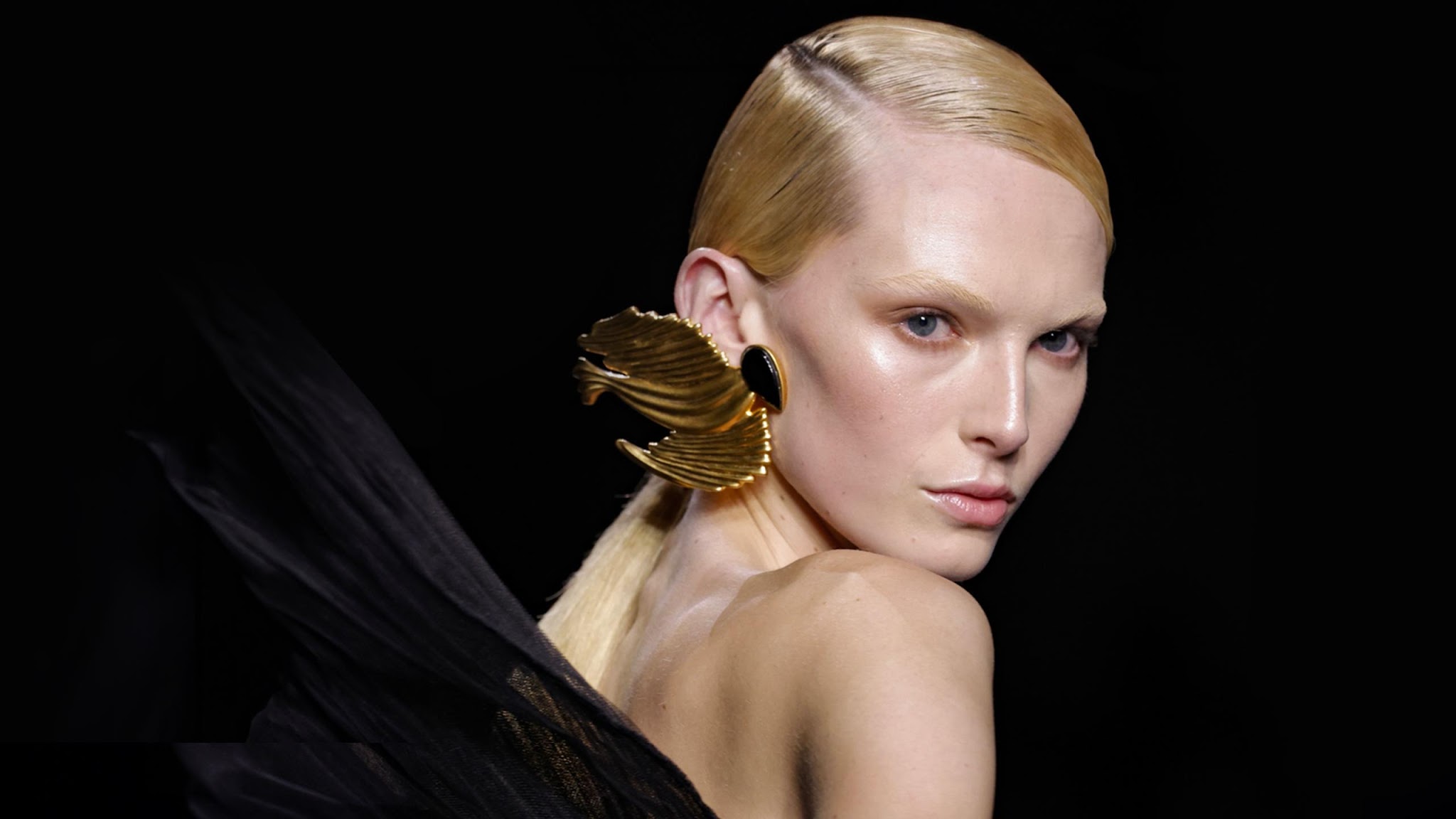 NINA RICCI YouTube banner