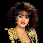 Warda - وردة logo