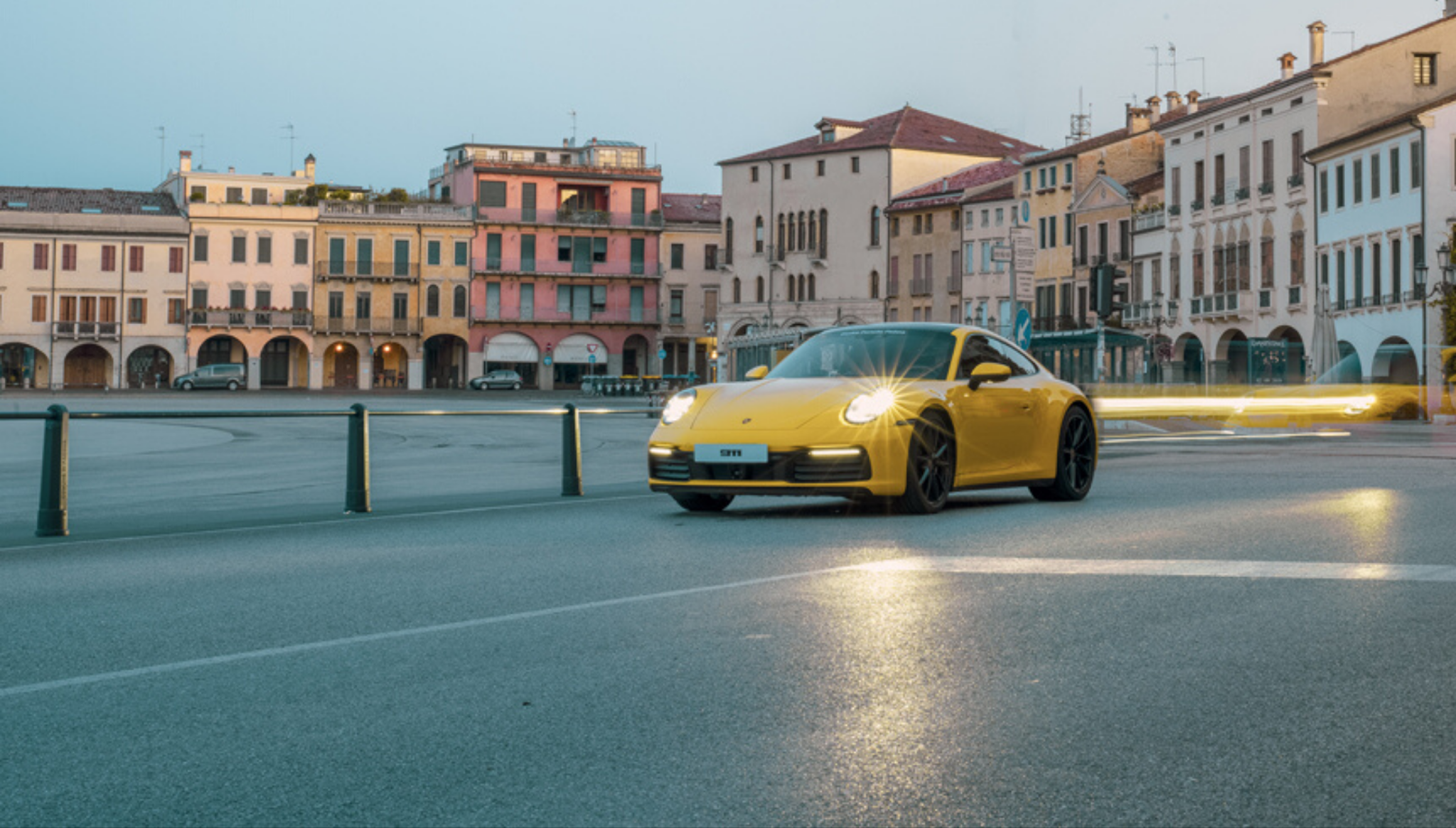 Centro Porsche Padova YouTube banner