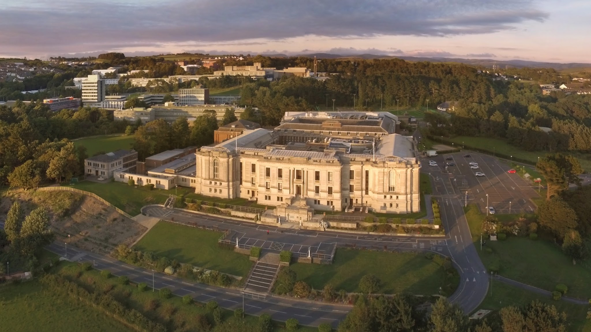 Llyfrgell Genedlaethol - National Library of Wales YouTube banner