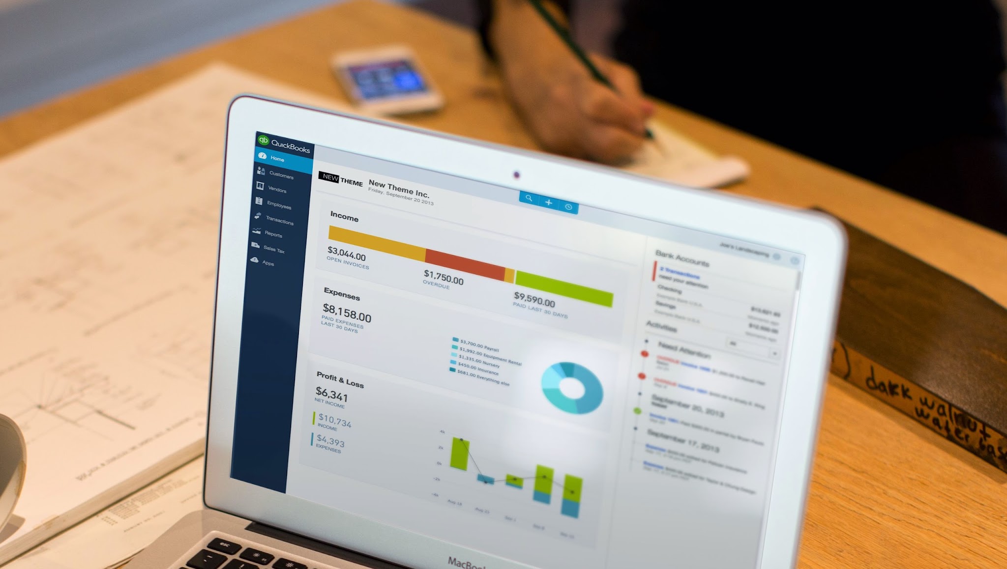 QuickBooks International YouTube banner
