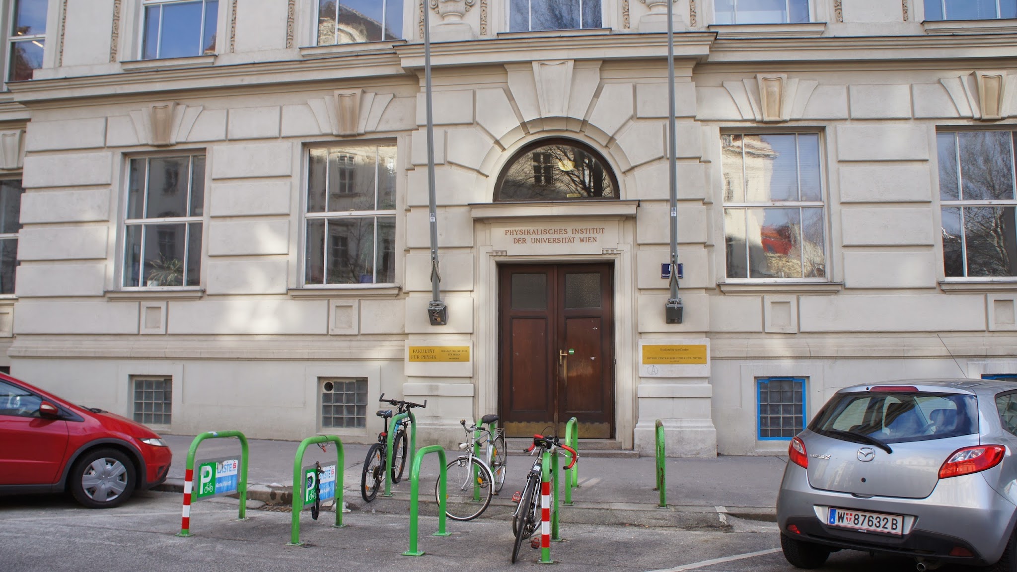 Universität Wien Physik YouTube banner