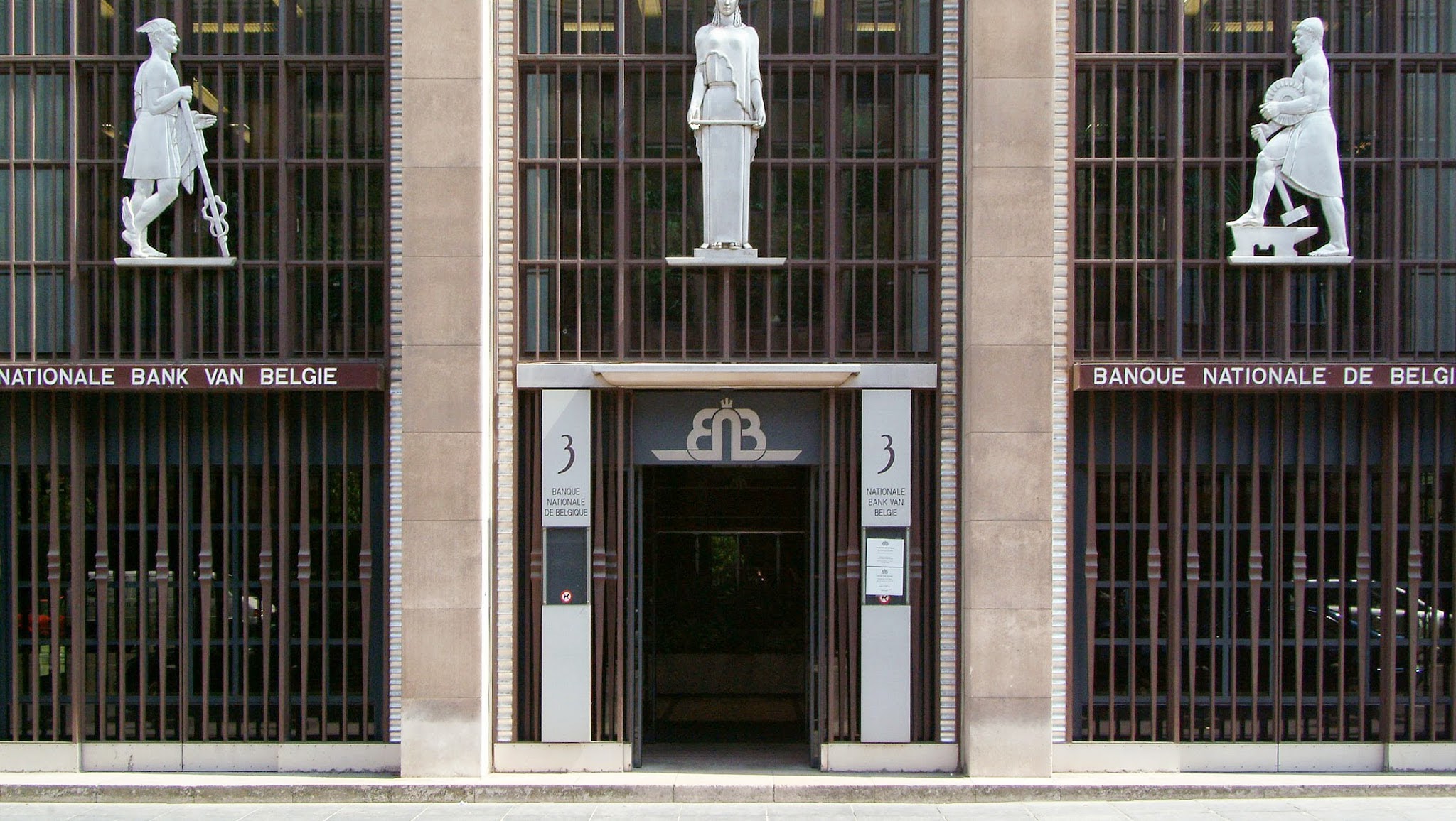 National Bank of Belgium YouTube banner