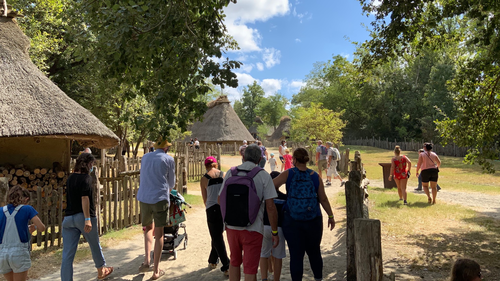 Le Village Gaulois - L'Archéosite YouTube banner