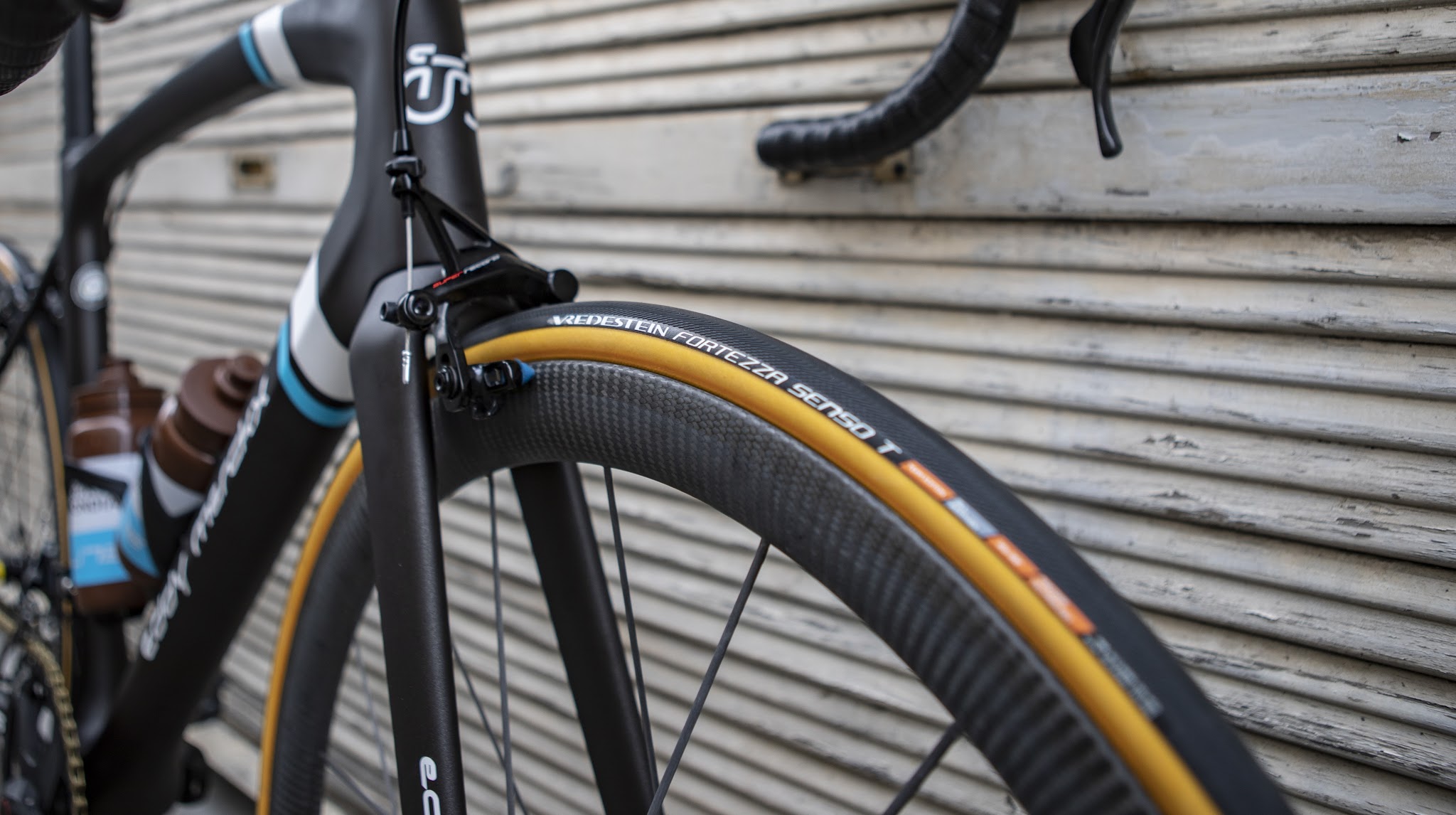 Vredestein Cycling YouTube banner
