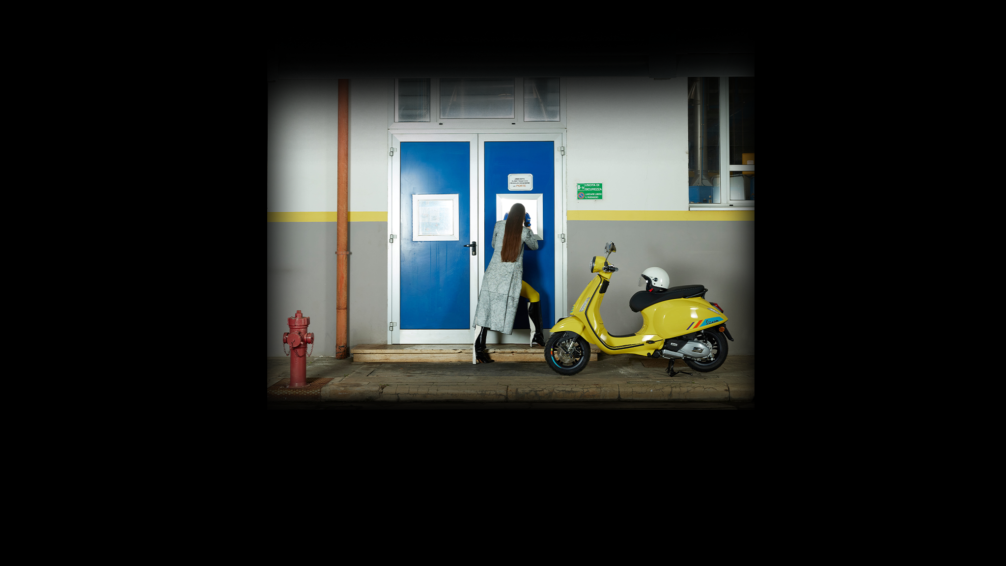 Vespa Official YouTube banner